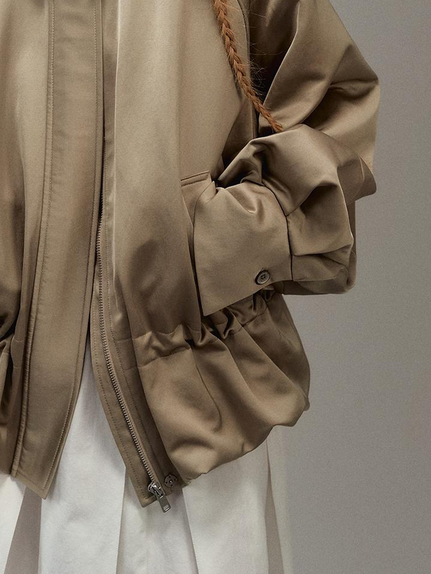 AnnoMundi Floral Bud Sleeve Short Trench Coat