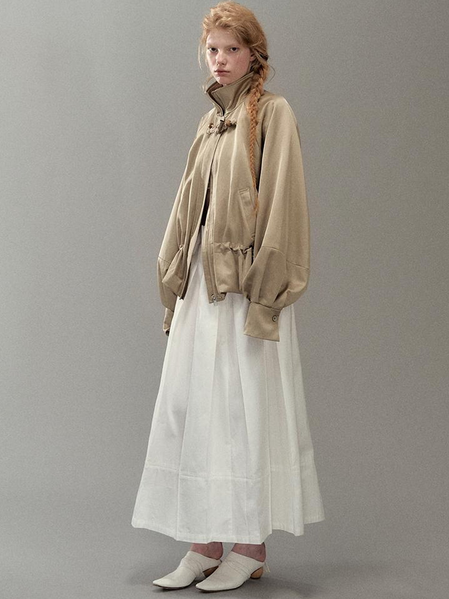 AnnoMundi Floral Bud Sleeve Short Trench Coat