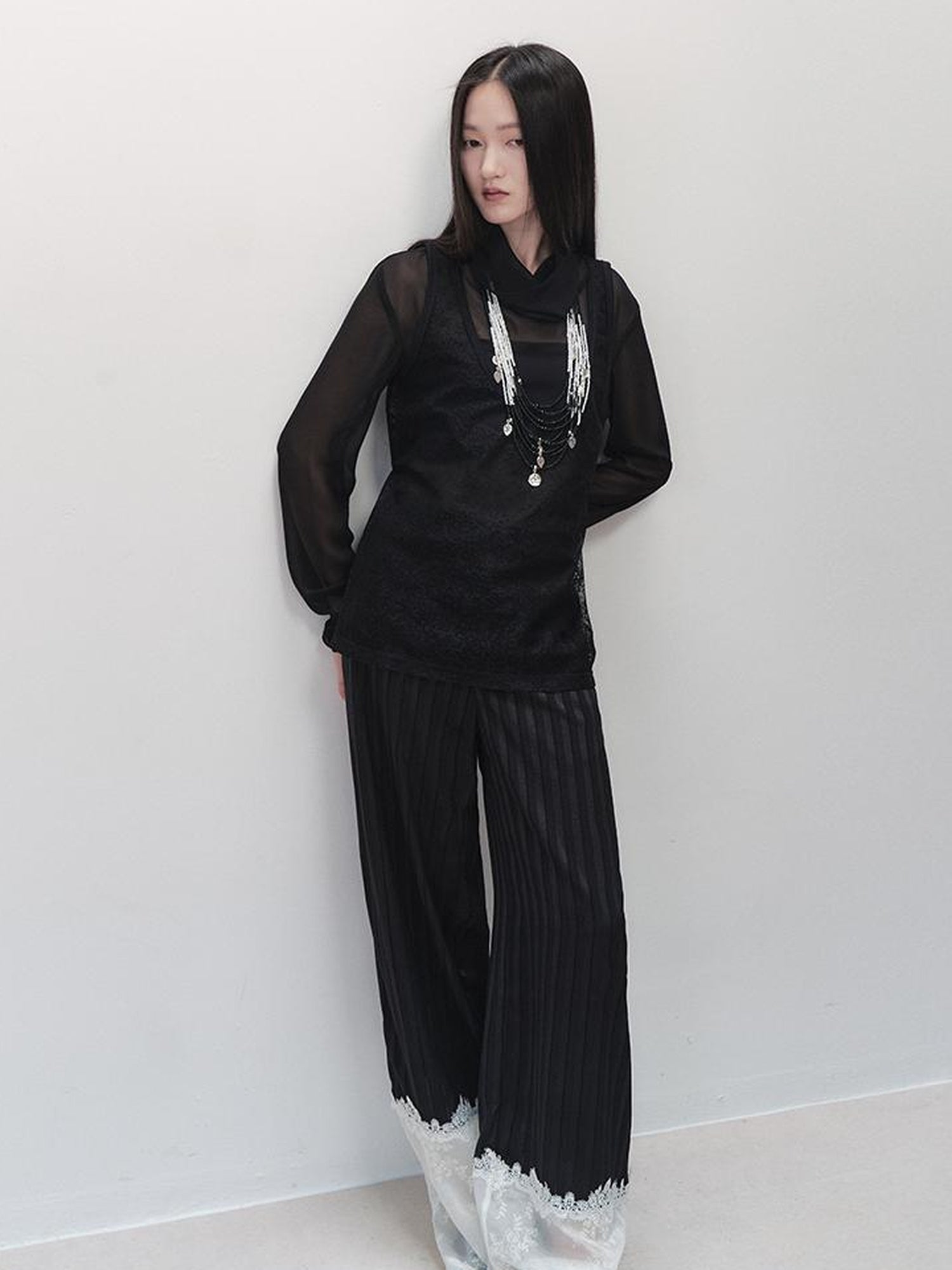 AnnoMundi Floral Embroidered Lace Trim Striped Trousers