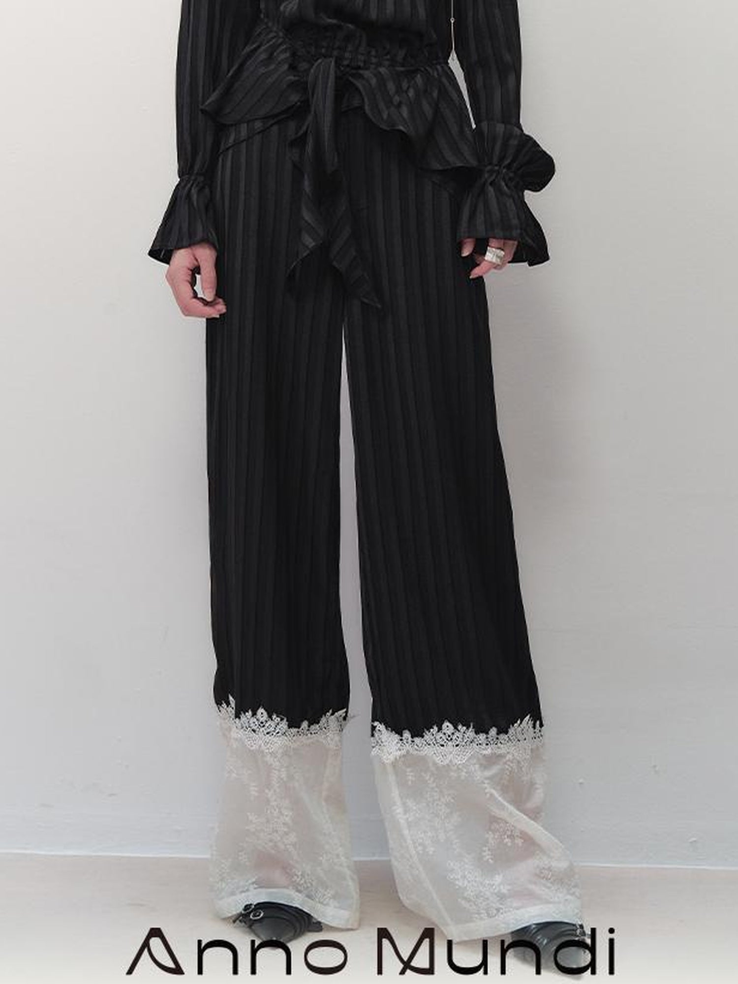 AnnoMundi Floral Embroidered Lace Trim Striped Trousers