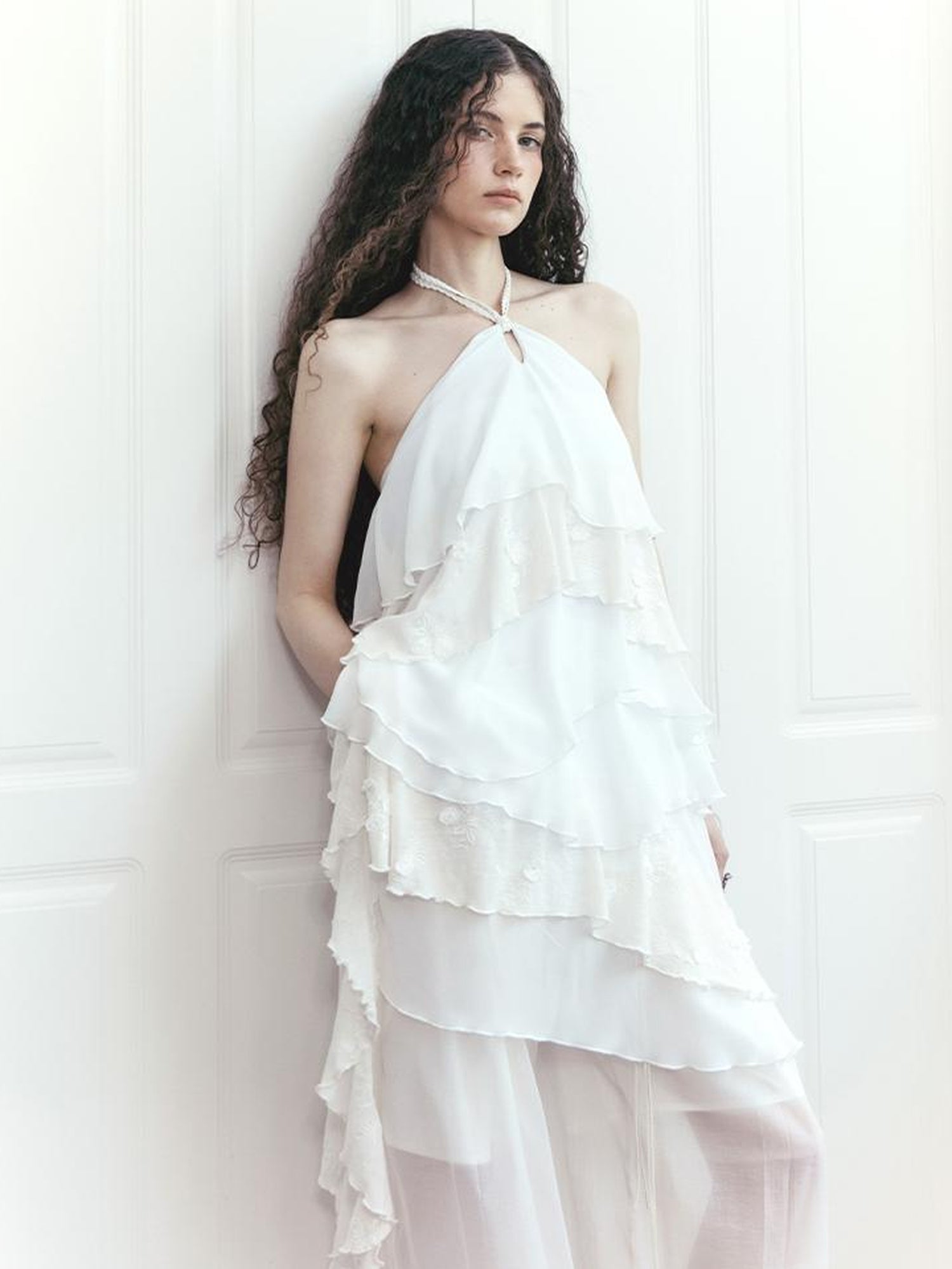 AnnoMundi Floral Embroidered Sheath Chiffon Mini Dress V Neck