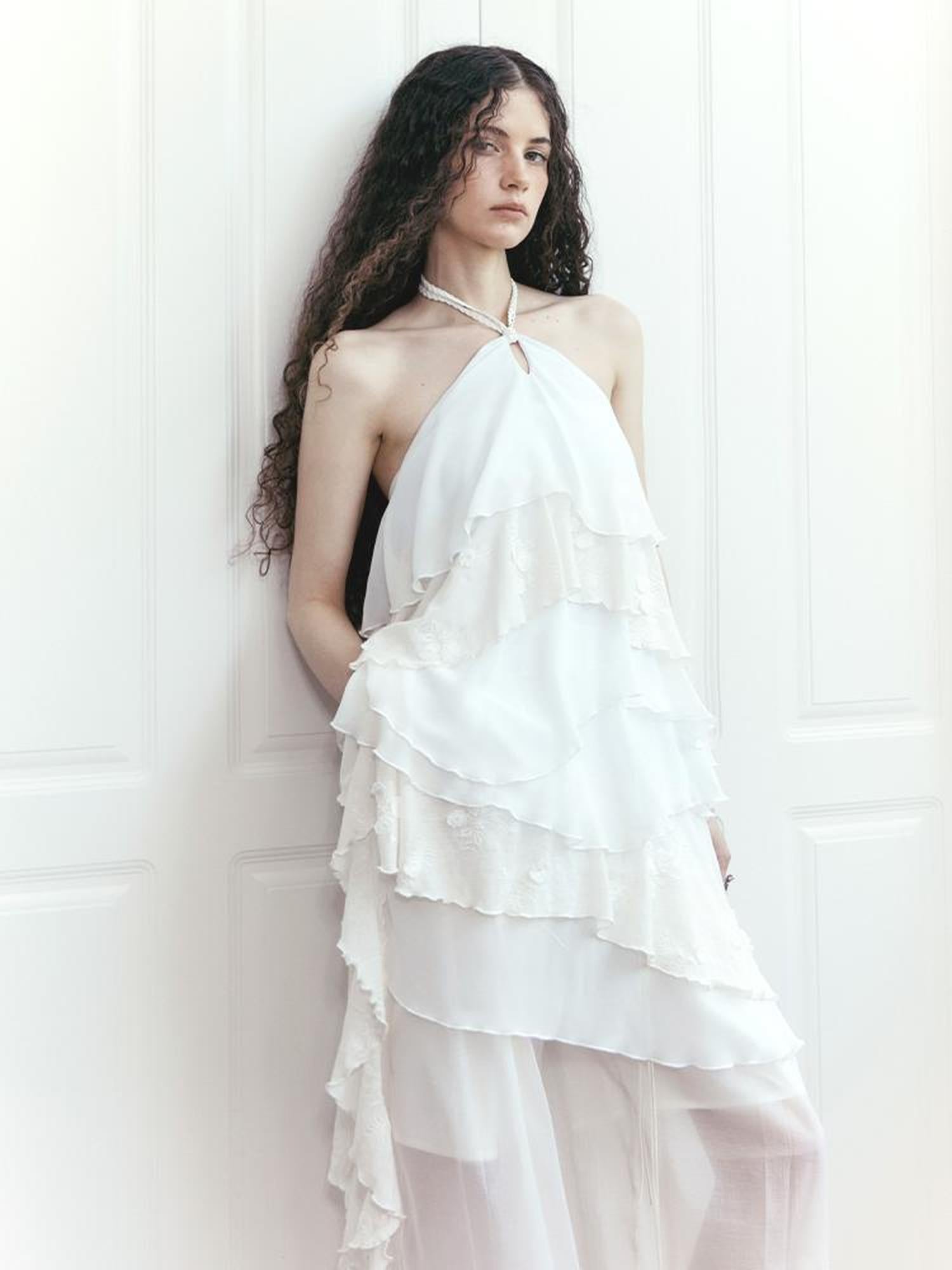 AnnoMundi Floral Embroidered Sheath Chiffon Mini Dress V Neck