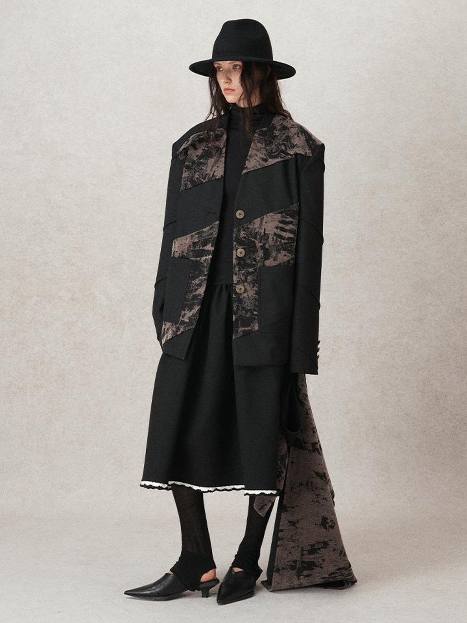 AnnoMundi Floral Embroidered Wool Knit Turtleneck Top