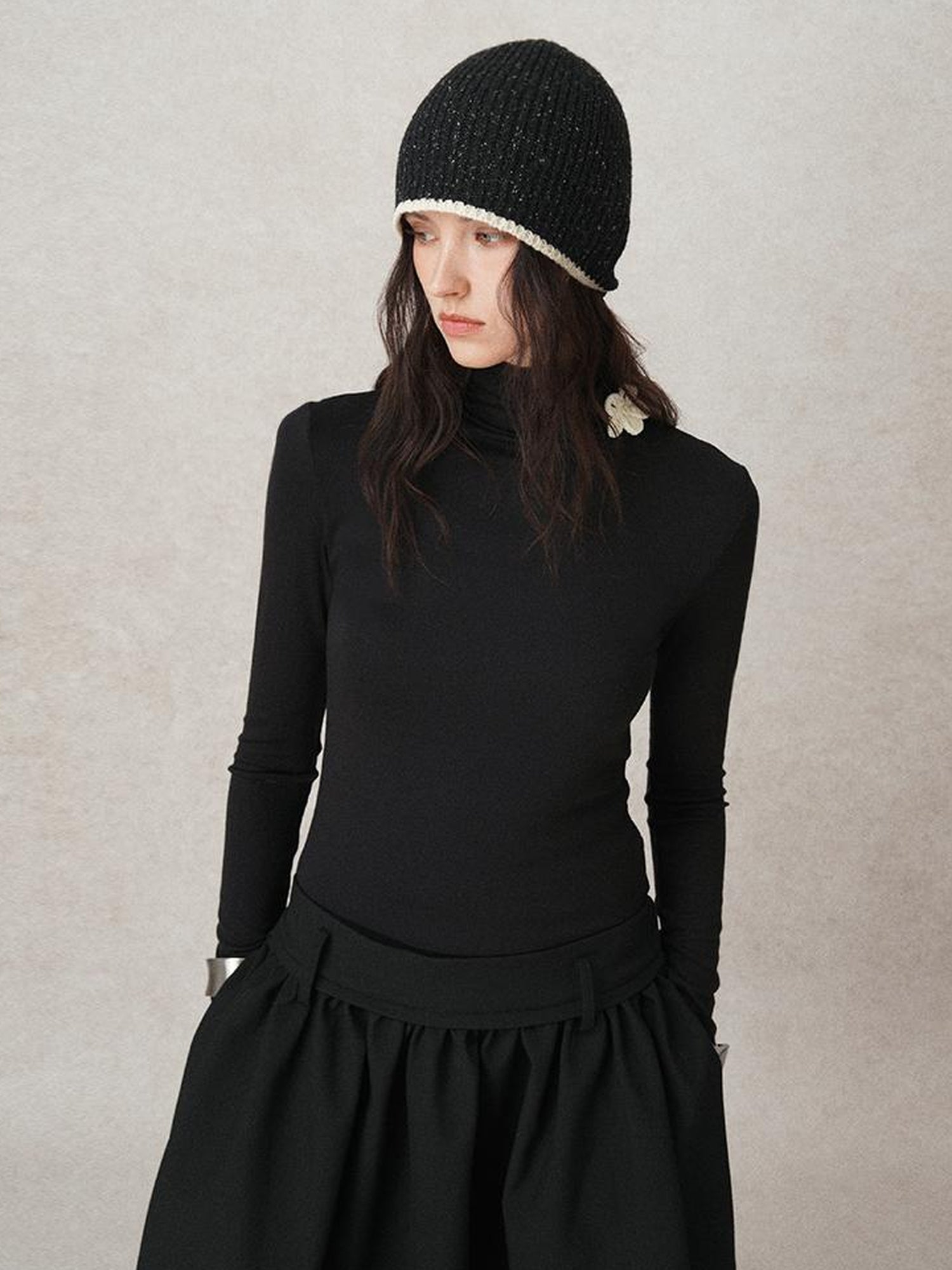 AnnoMundi Floral Embroidered Wool Knit Turtleneck Top