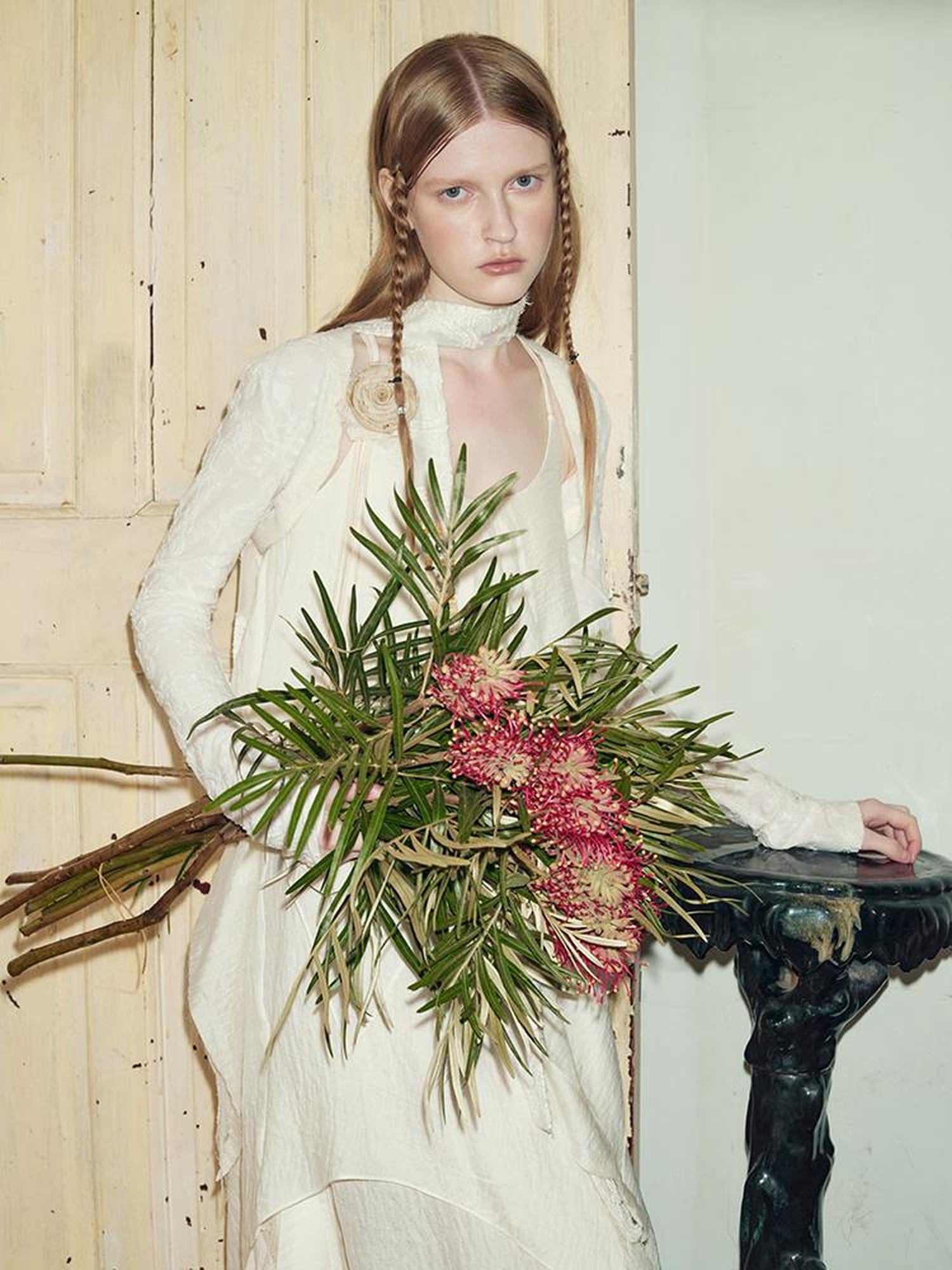 AnnoMundi Floral Weave Jacquard Vest With Dress