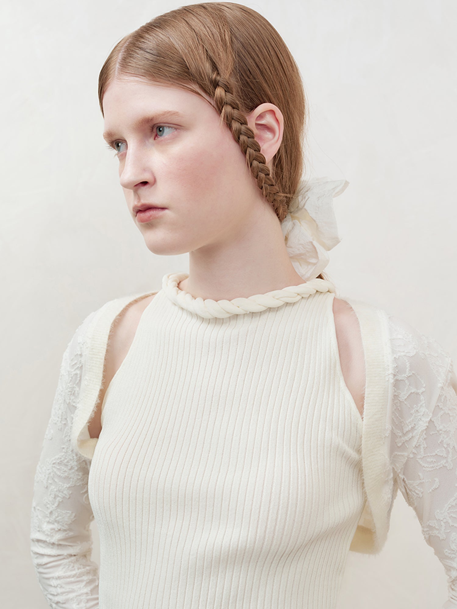 AnnoMundi Floral Weave Jacquard Vest With Dress