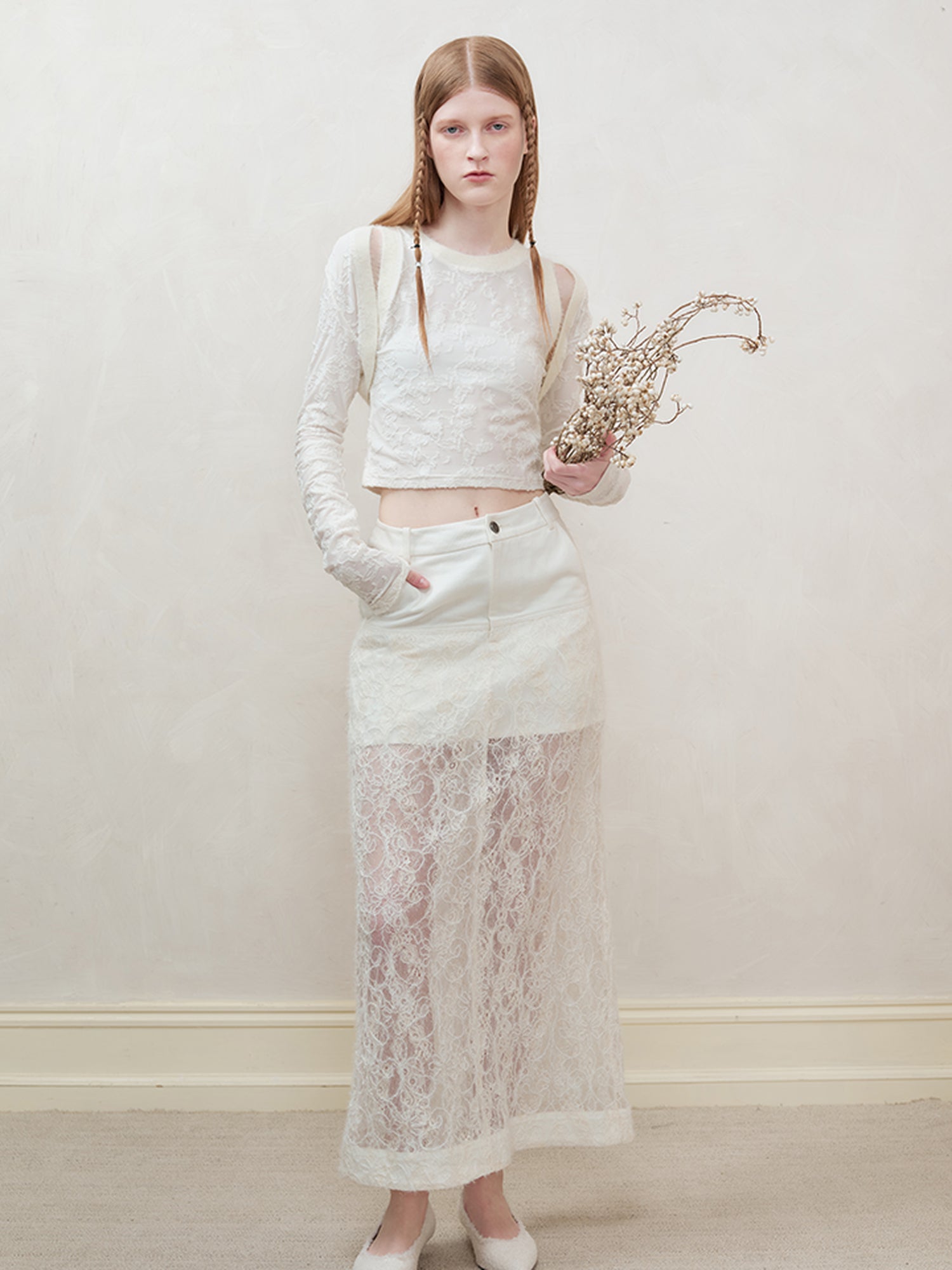AnnoMundi Floral Weave Jacquard Vest With Dress
