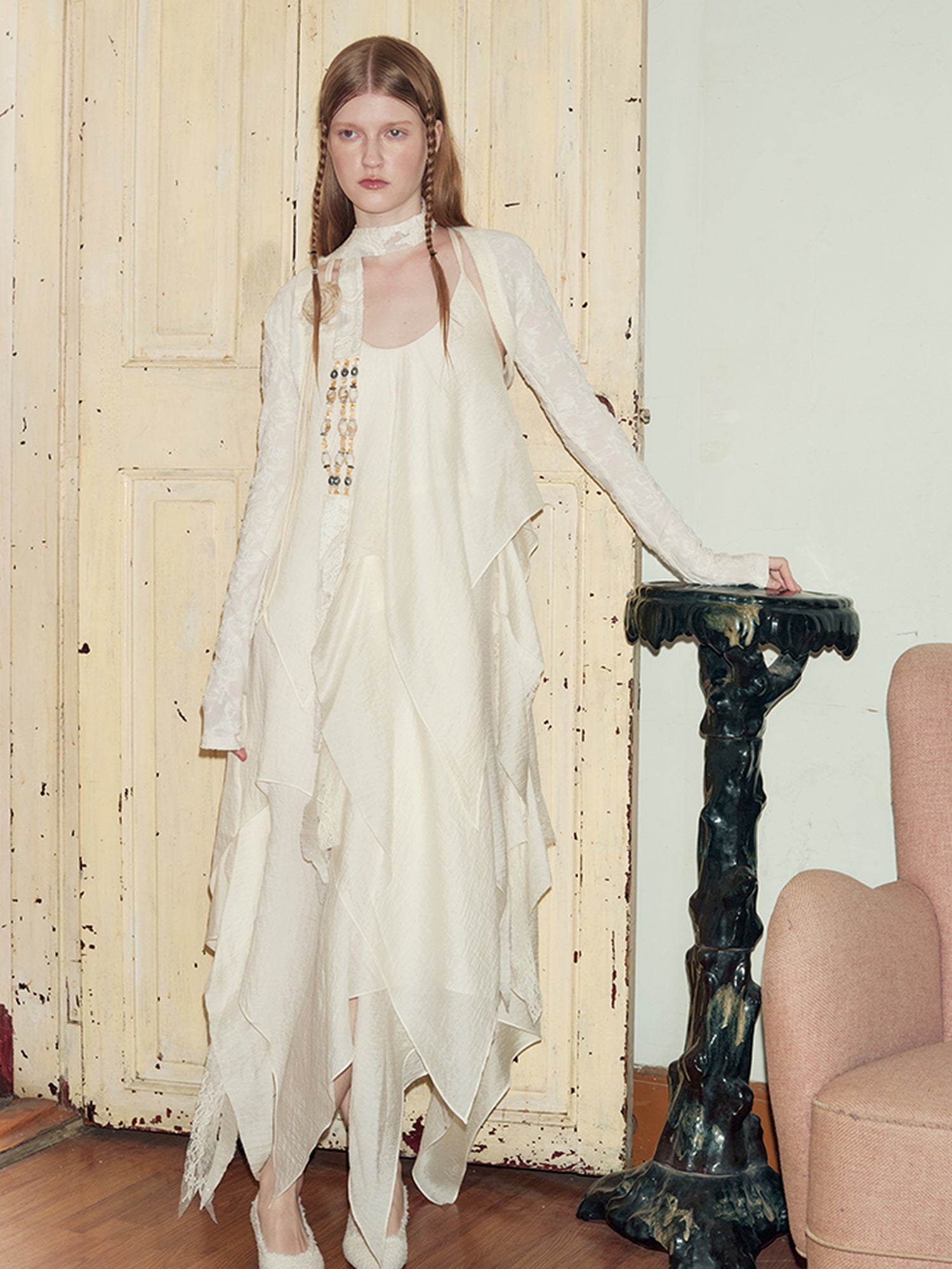 AnnoMundi Floral Weave Jacquard Vest With Dress