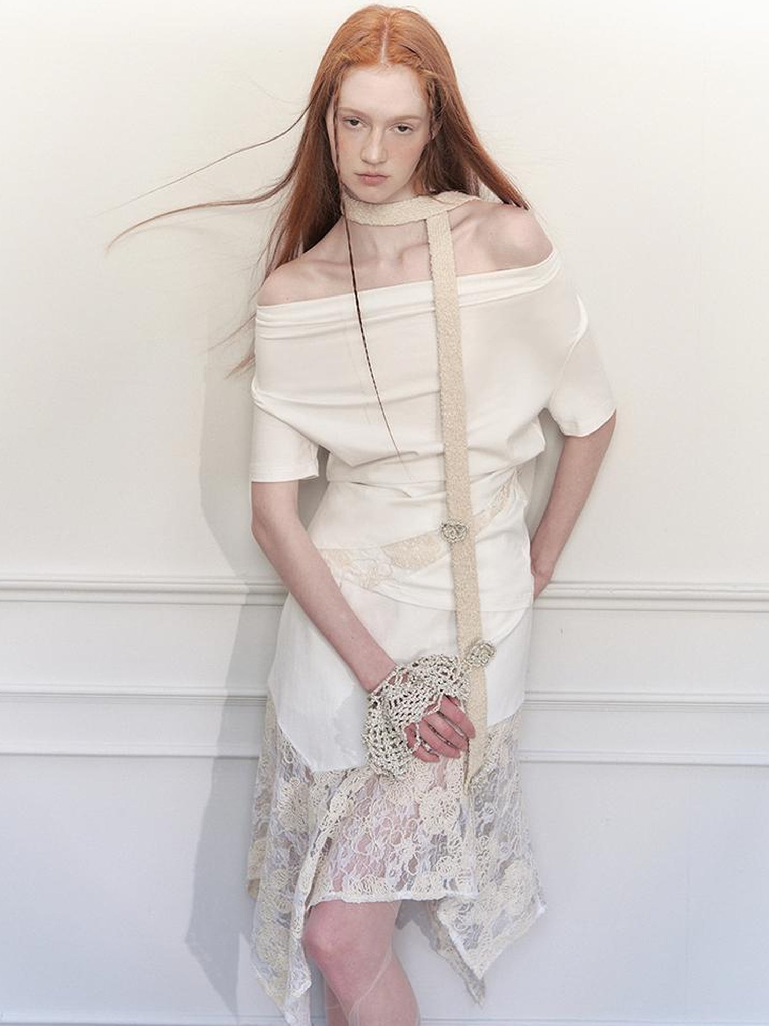 AnnoMundi Hand Embroidered Bohemian Cotton Belt With Floral Detailing