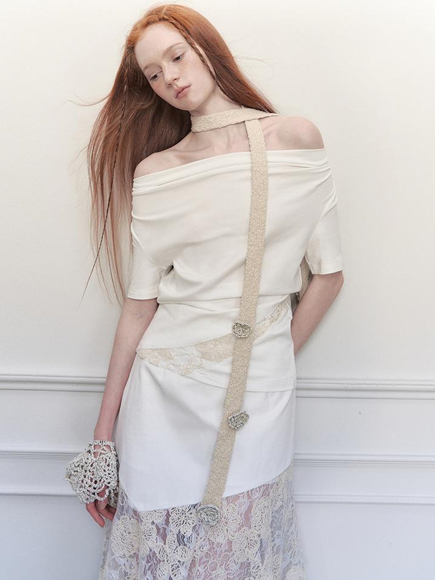 AnnoMundi Hand Embroidered Bohemian Cotton Belt With Floral Detailing