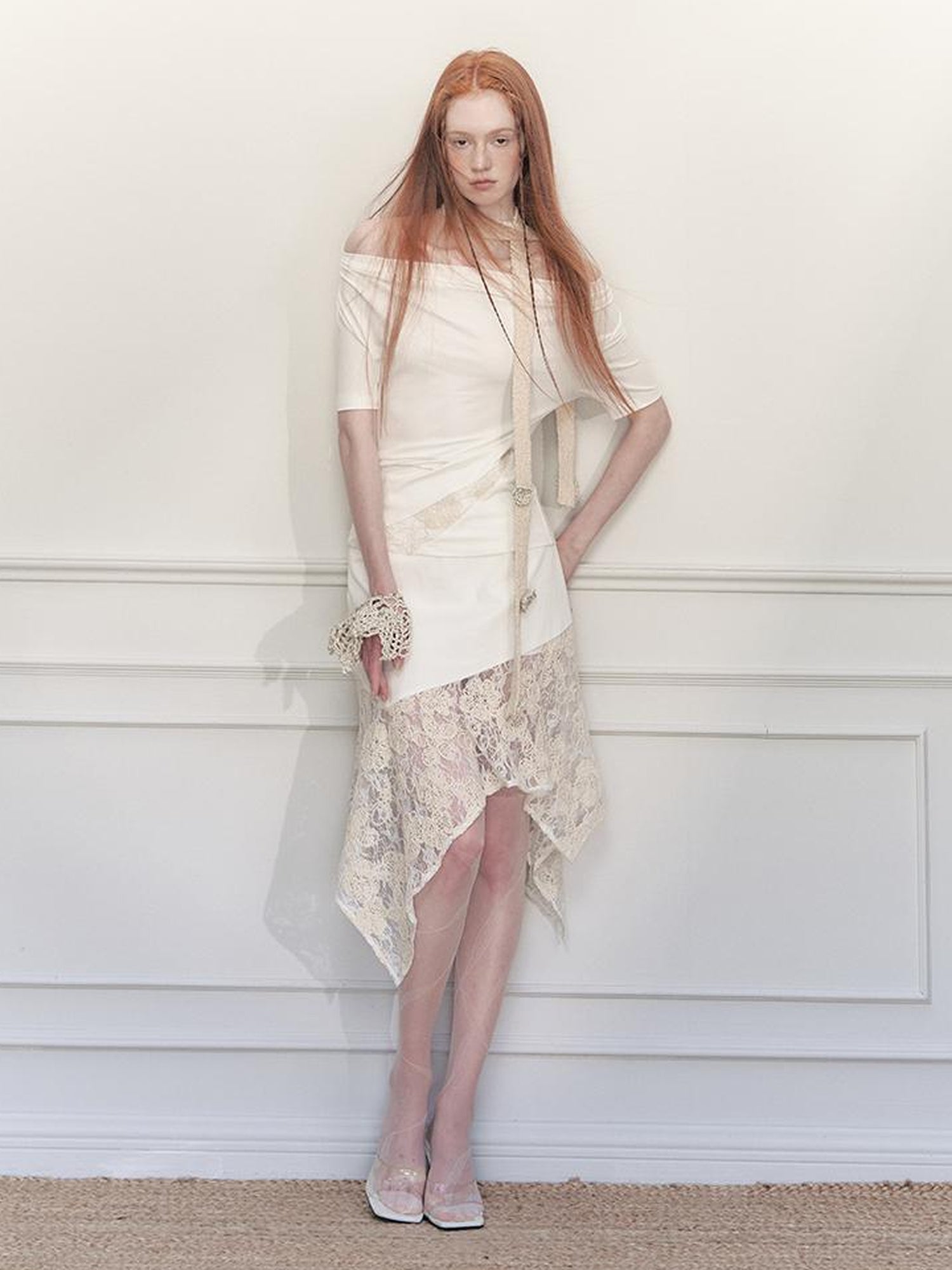 AnnoMundi Hand Embroidered Bohemian Cotton Belt With Floral Detailing