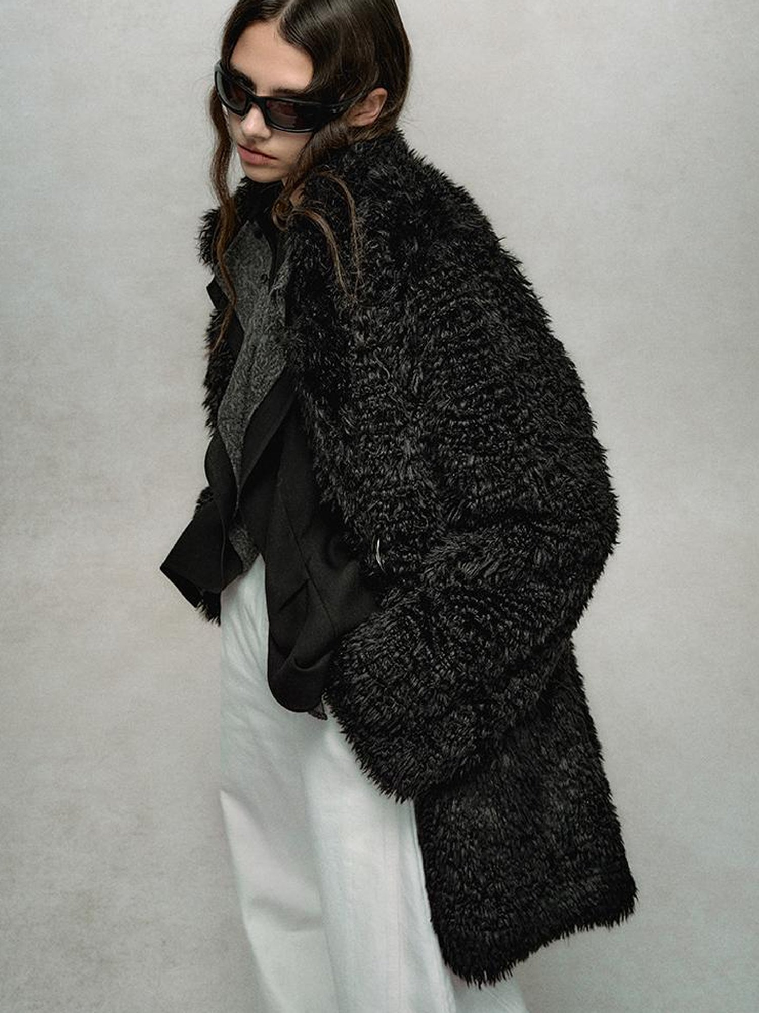 AnnoMundi Hand Knitted Button Plush Coat