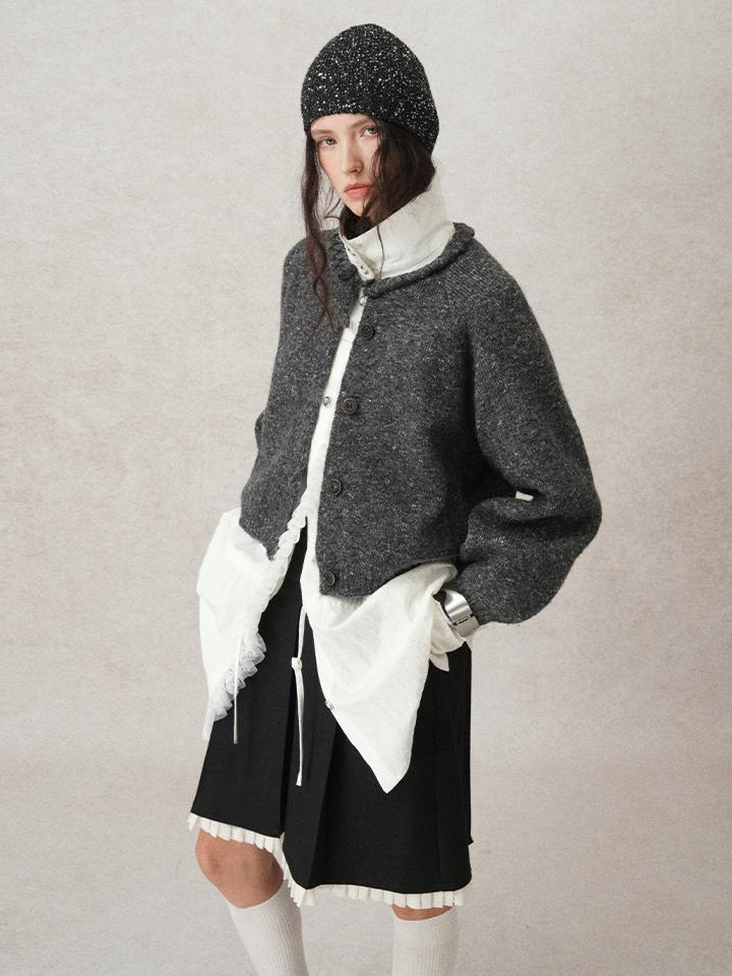 AnnoMundi Hand Knitted Cable Knit Cropped Cardigan Grey