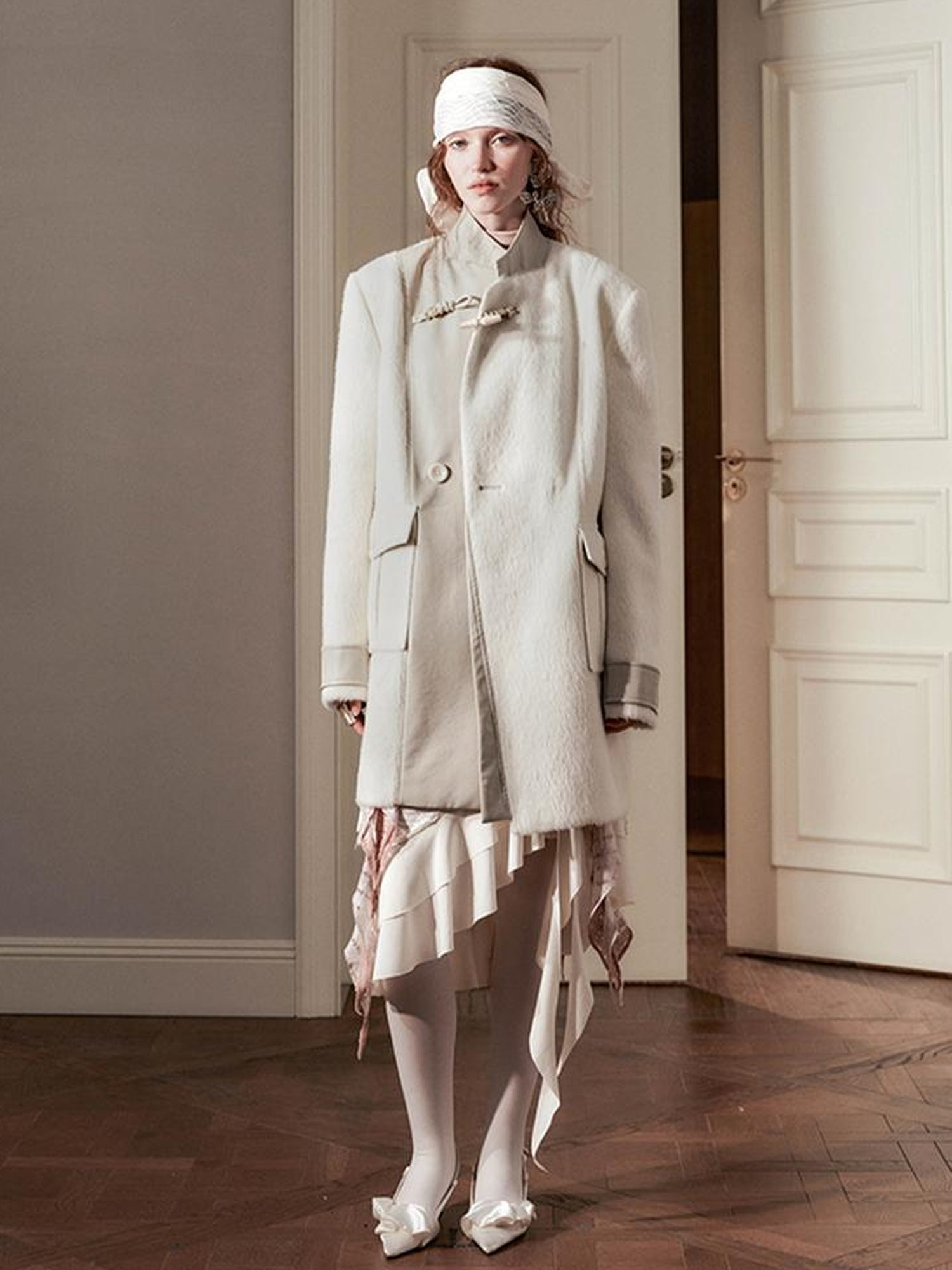 AnnoMundi Handwoven Horn Button Wool Coat with Fleece Lining