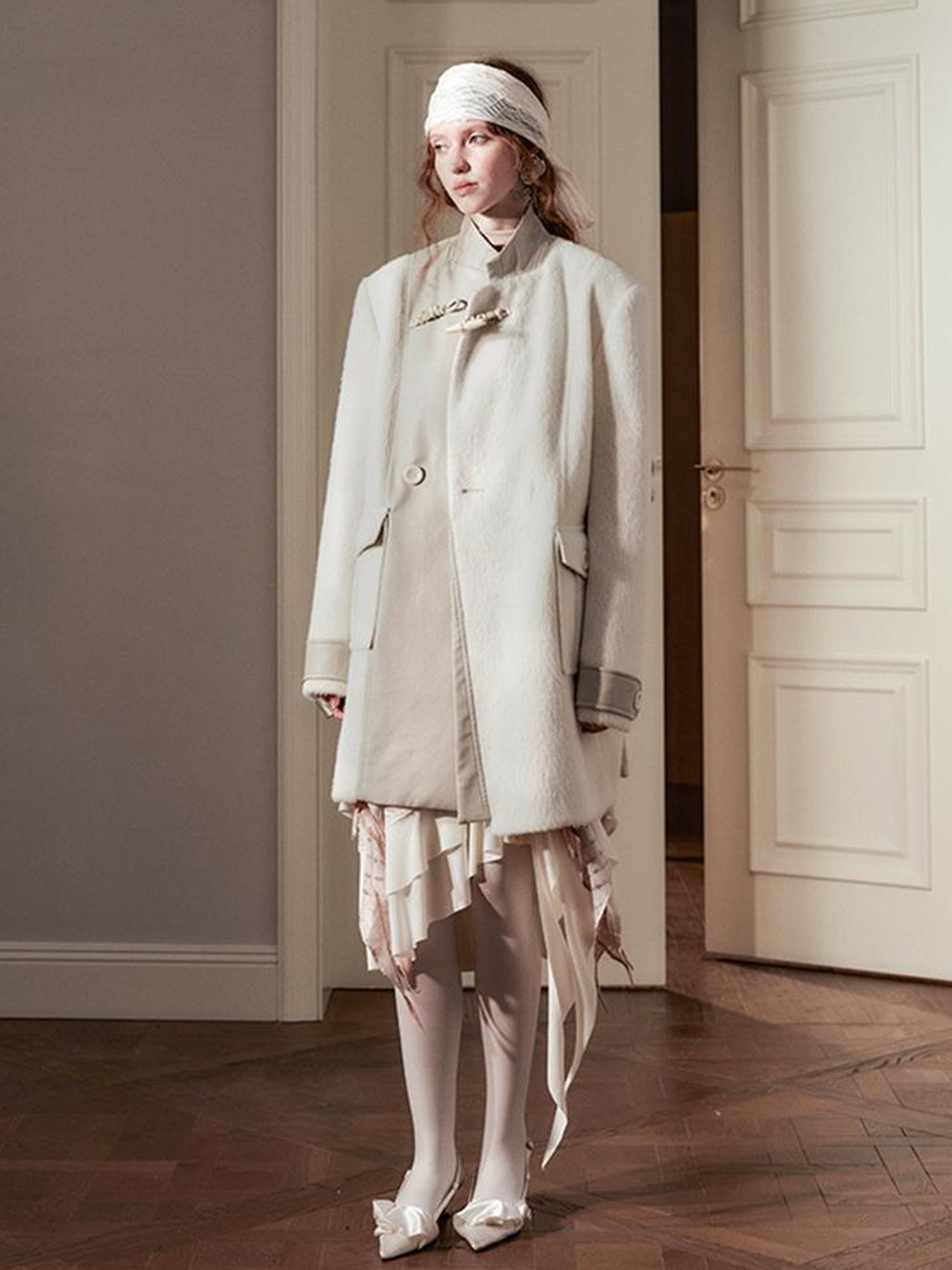 AnnoMundi Handwoven Horn Button Wool Coat with Fleece Lining