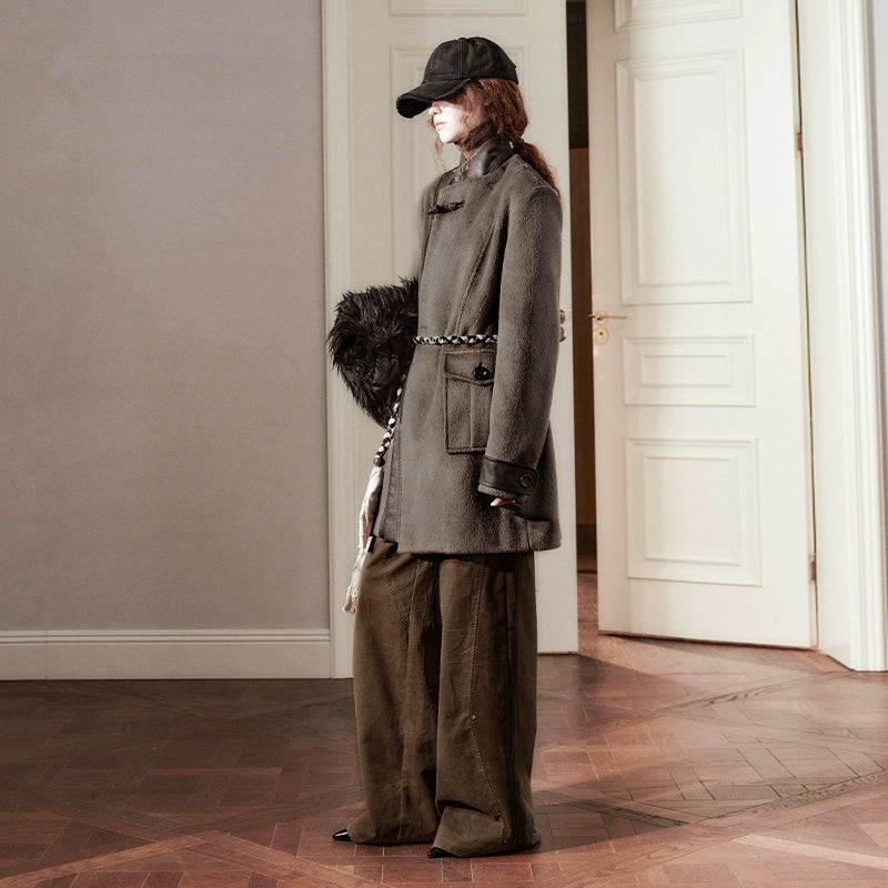 AnnoMundi_Handwoven_Horn_Button_Wool_Coat_with_Fleece_Lining_MISSTT
