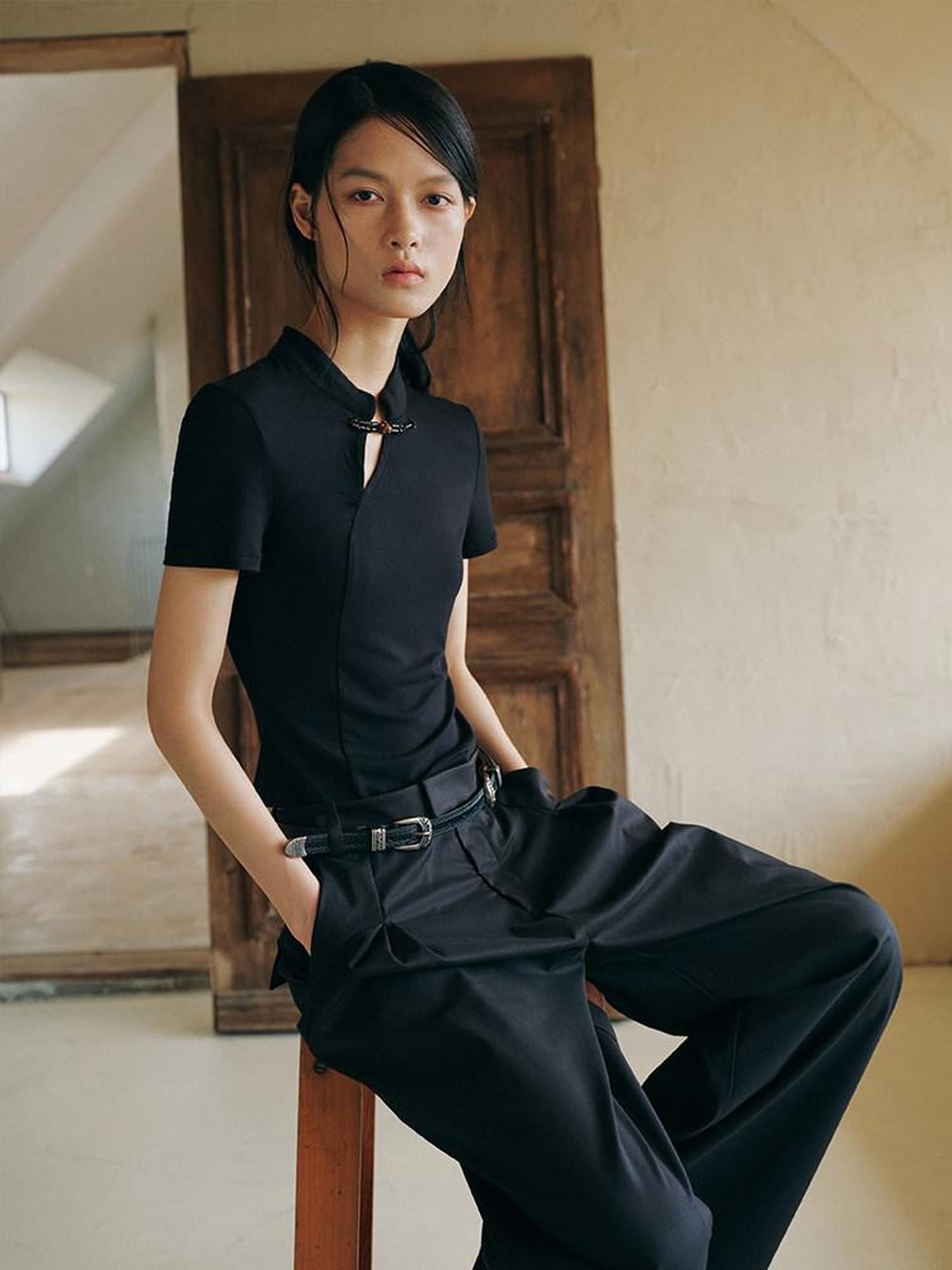 AnnoMundi Ink Asymmetric Stand Collar Waist Cinch Women&
