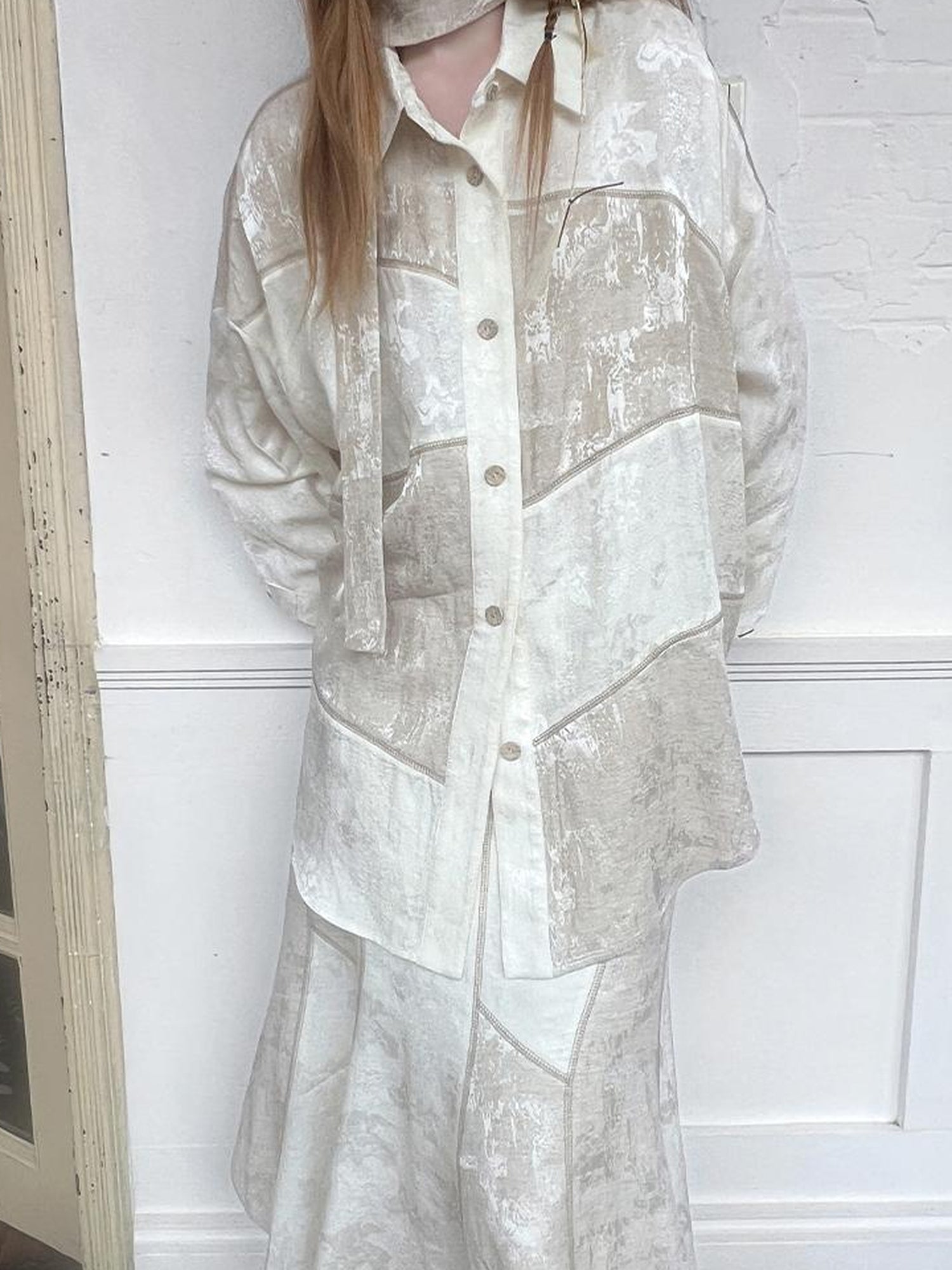 AnnoMundi Interwoven Light Textured Shirt Skirt Set V Neck T Shirt Long Sleeve