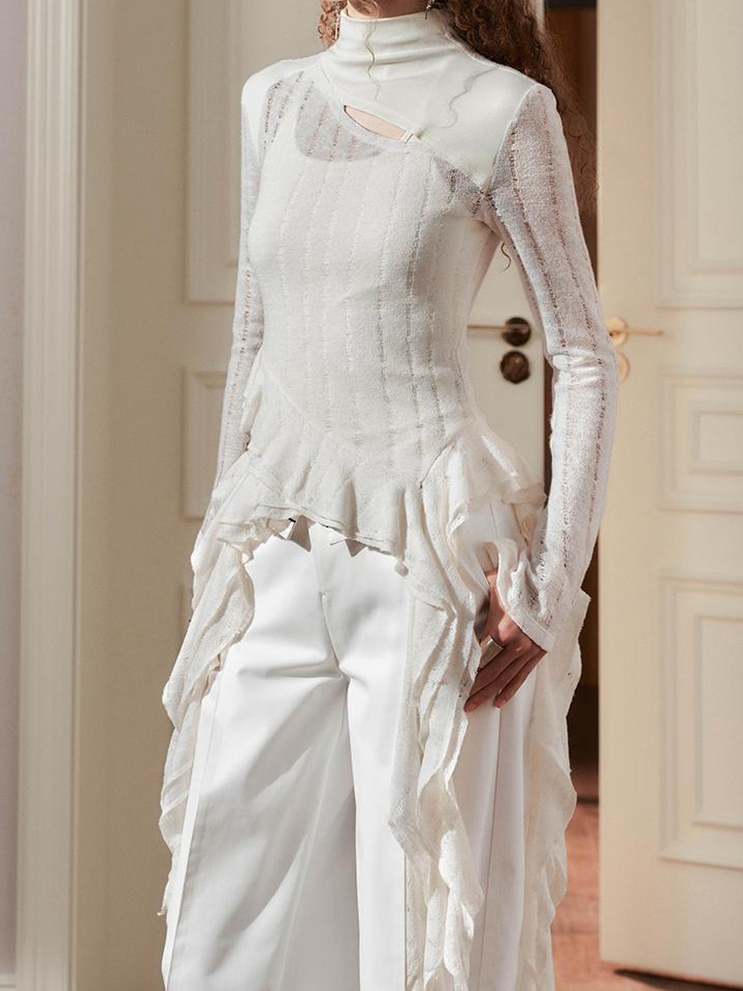 AnnoMundi Irregular Ruffle Knit V-Neck T-Shirt Long Sleeve Top