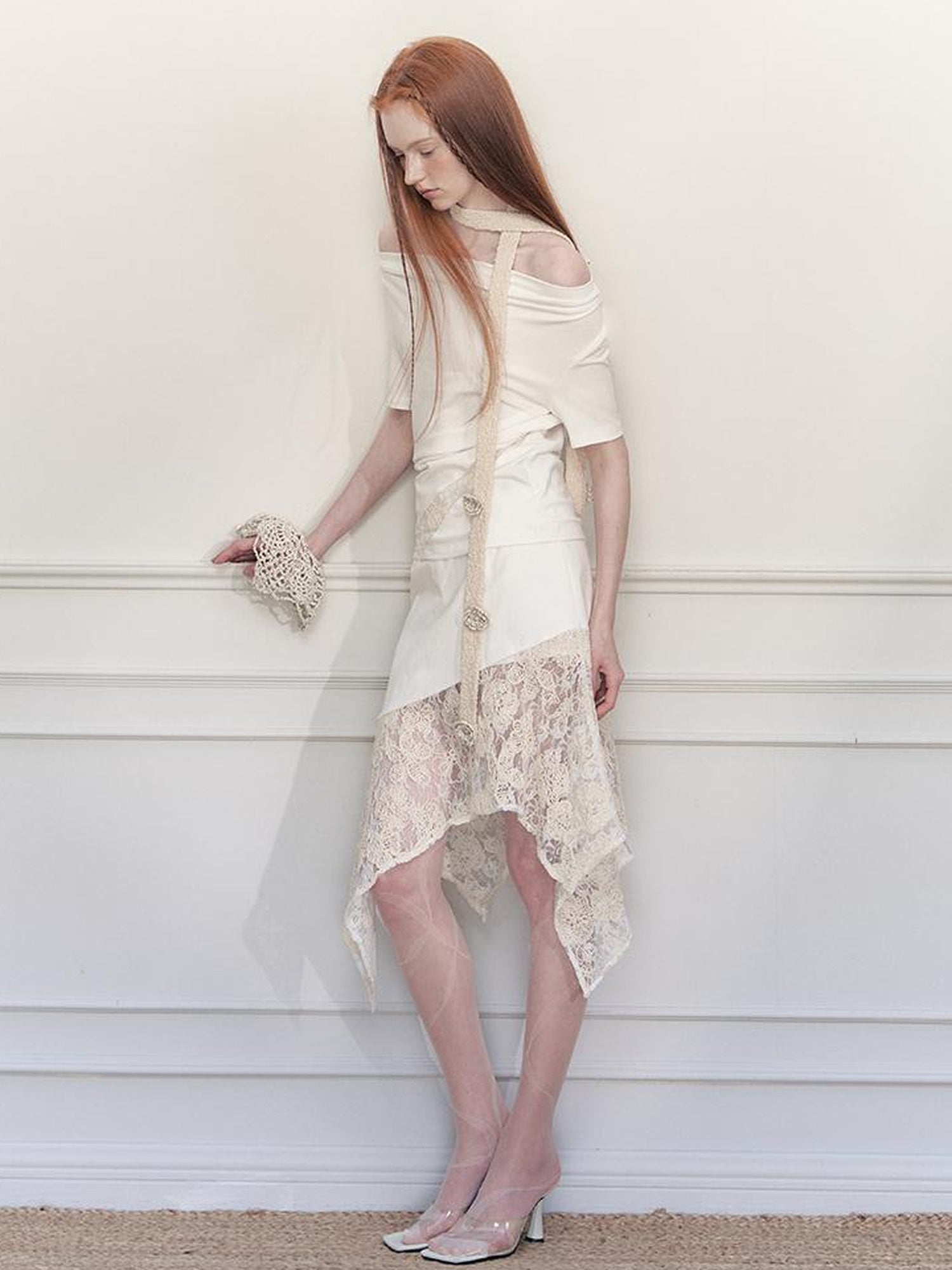 AnnoMundi Lace Trimmed Hollow Out Crop Top