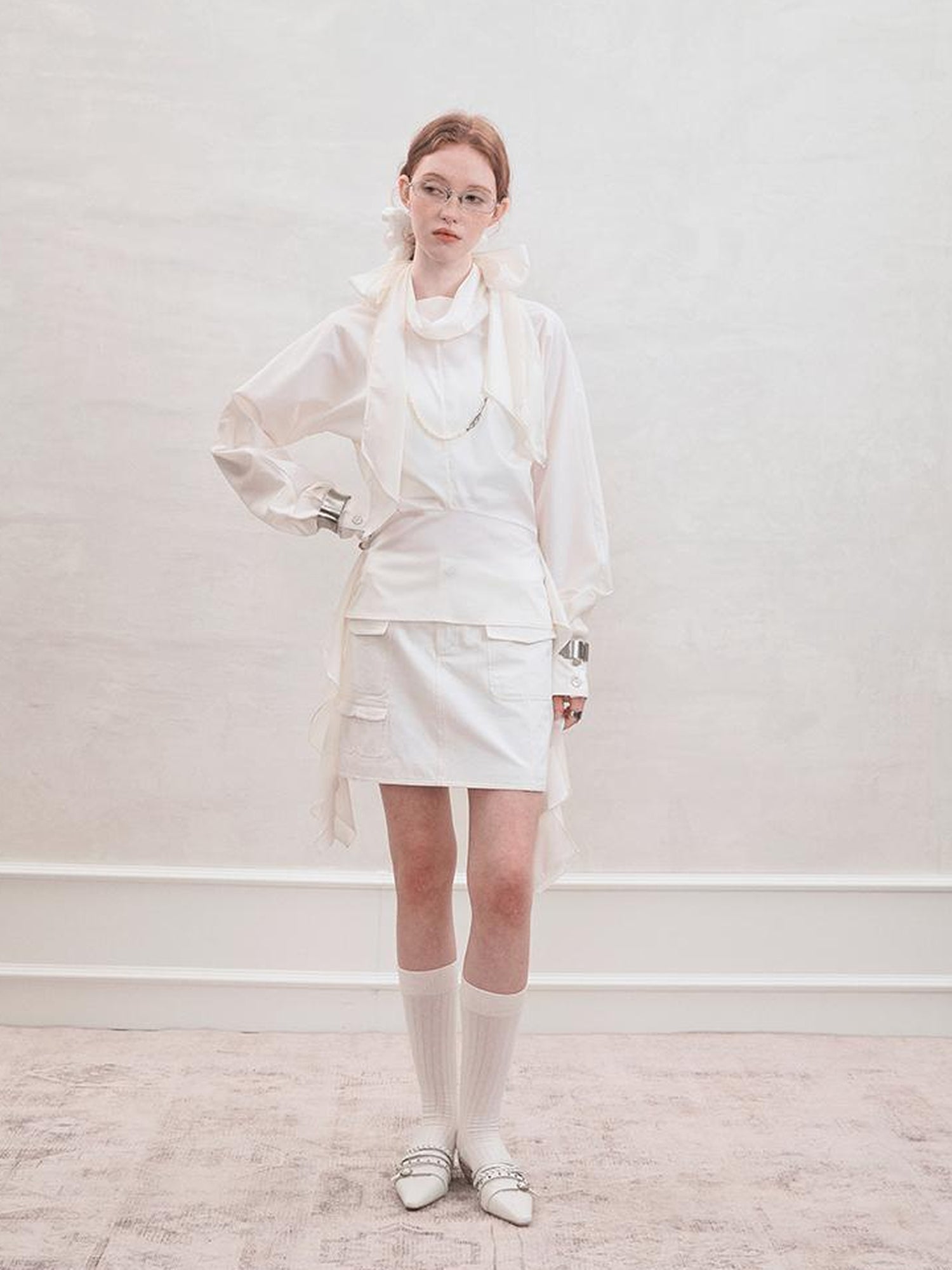 AnnoMundi Lace Trimmed Waist Tie Convertible Blouse