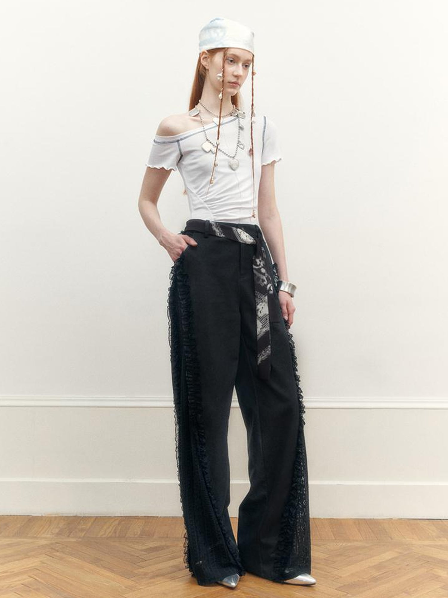 AnnoMundi Lace Trimmed Wide Leg Trousers with Artistic Flair