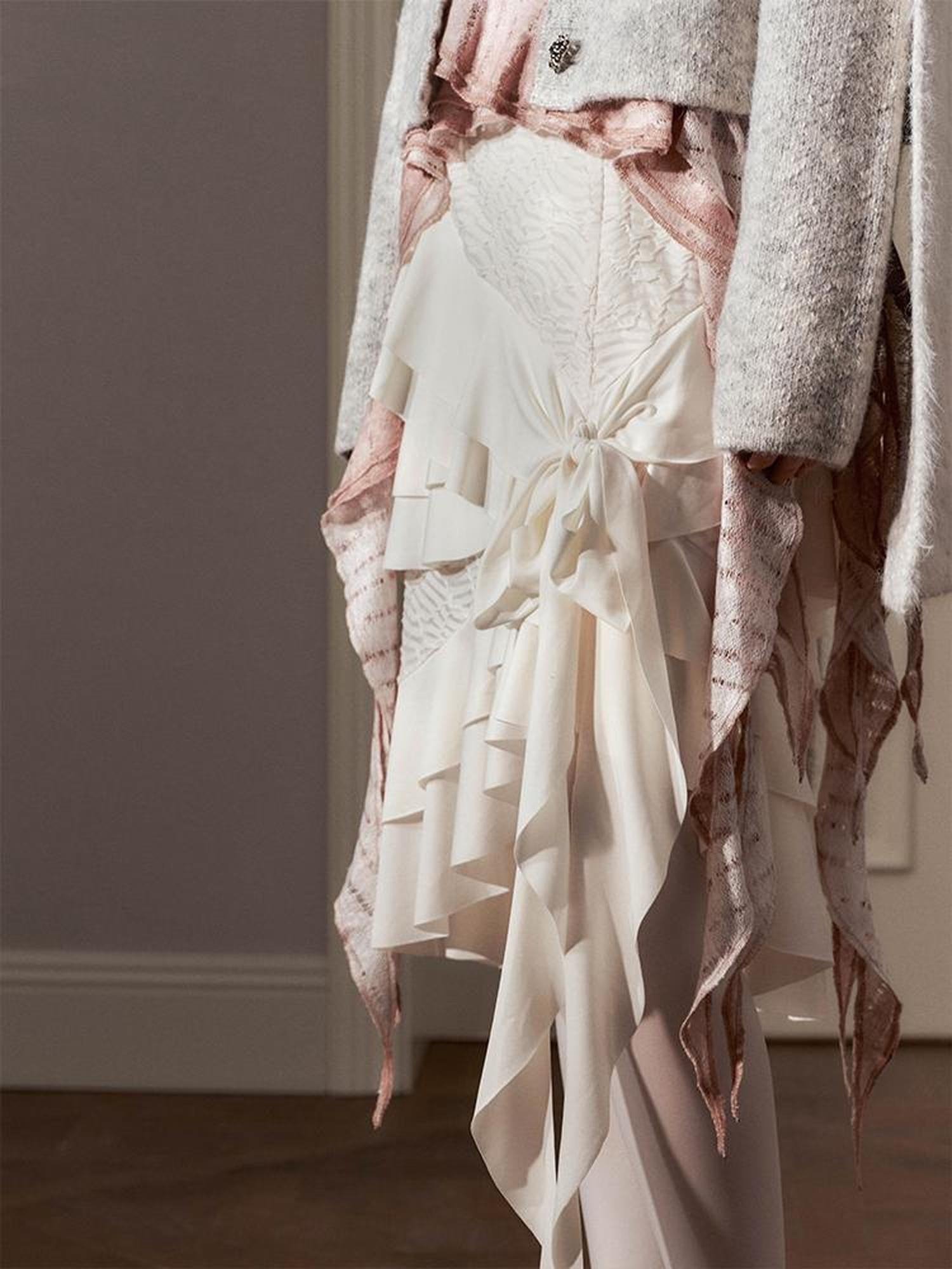 AnnoMundi Layered Lace Bow Tie Asymmetric Hem Skirt