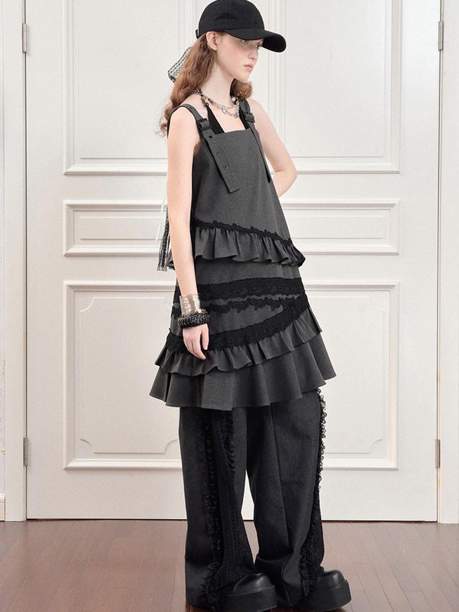 AnnoMundi Layered Lace Trim Adjustable Slip Dress V-Neck T-Shirt Long-Sleeve