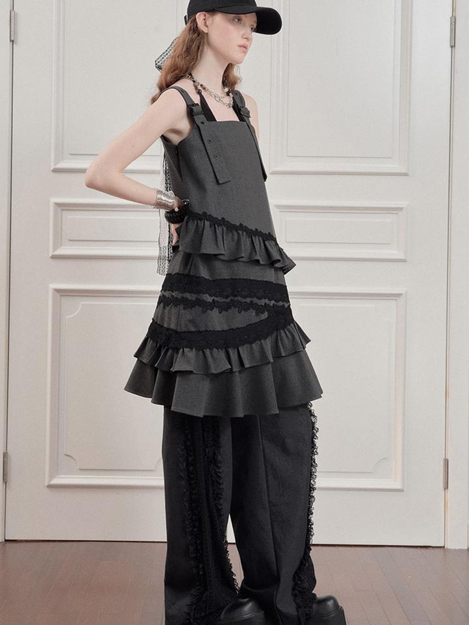 AnnoMundi Layered Lace Trim Adjustable Slip Dress V-Neck T-Shirt Long-Sleeve