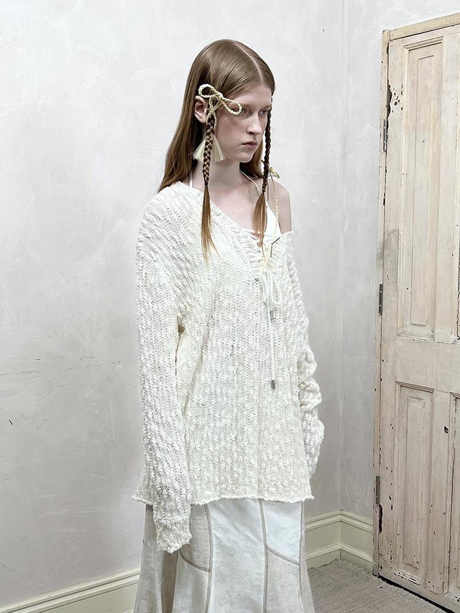 AnnoMundi Lazy Knit V-Neck Textured Cotton Top