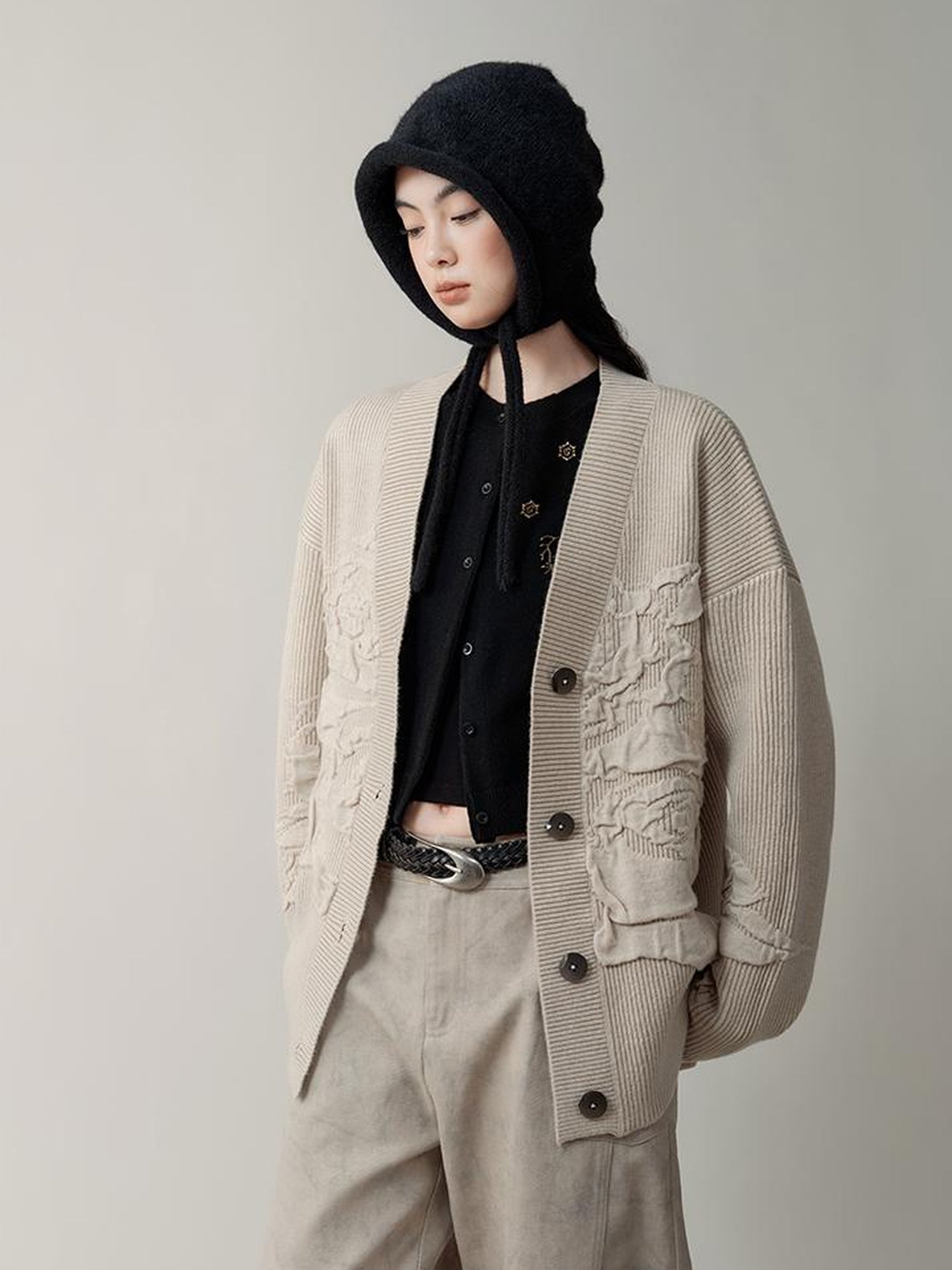 AnnoMundi Metallic Rose Wool Cardigan Asymmetrical Hem