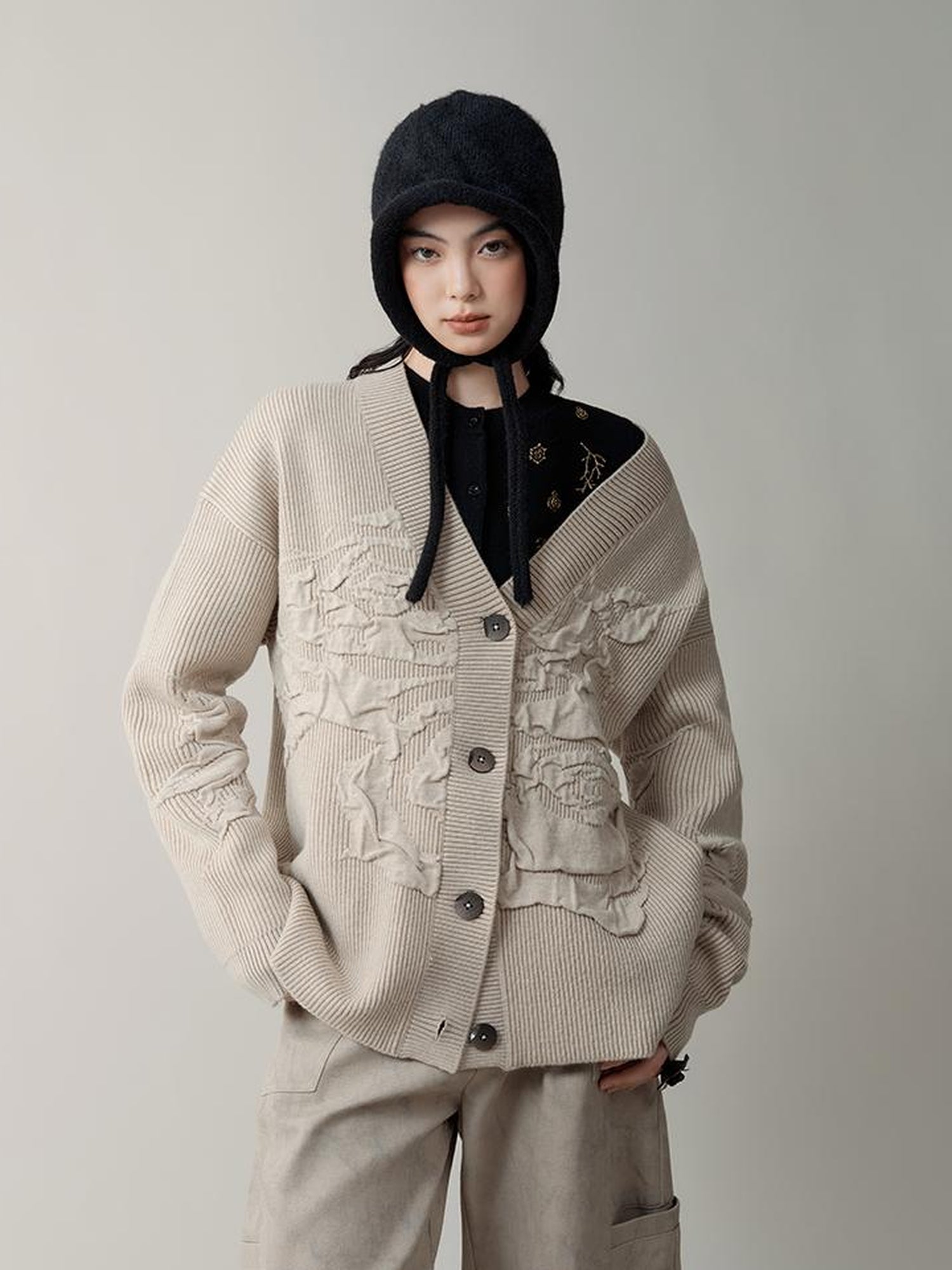 AnnoMundi Metallic Rose Wool Cardigan Asymmetrical Hem