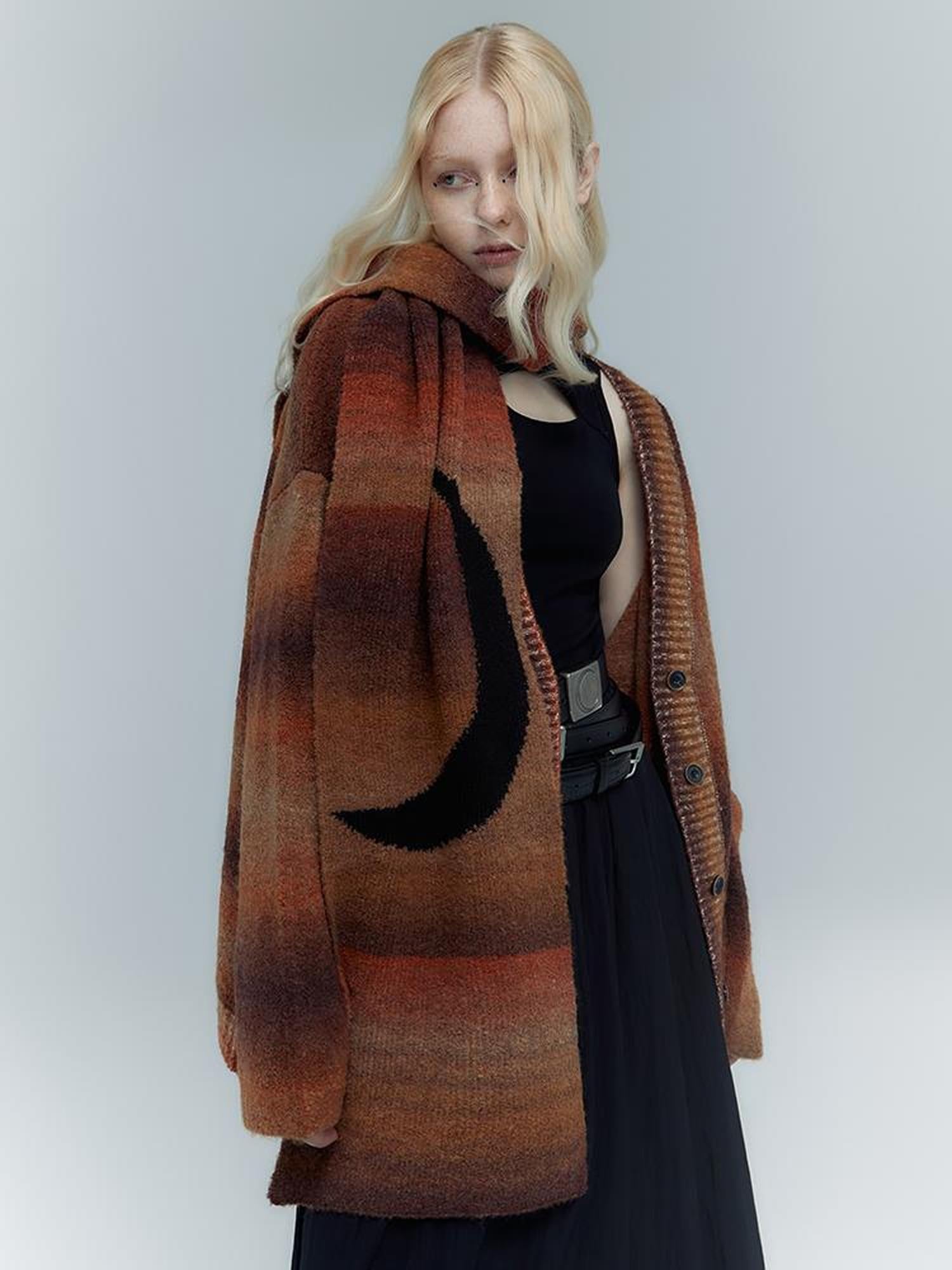 AnnoMundi Moon Phase Gradient Jacquard Scarf