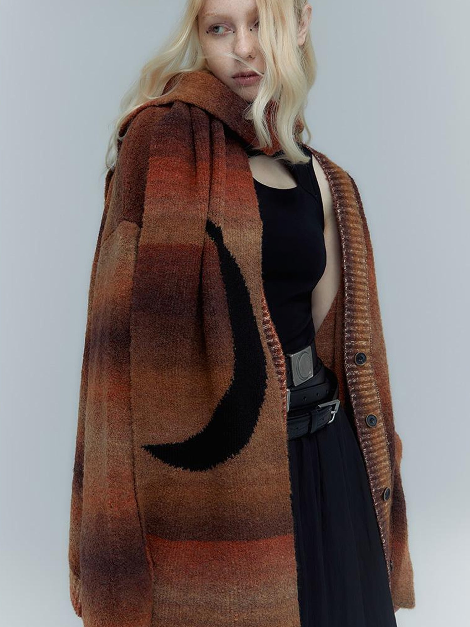 AnnoMundi Moon Phase Gradient Jacquard Scarf