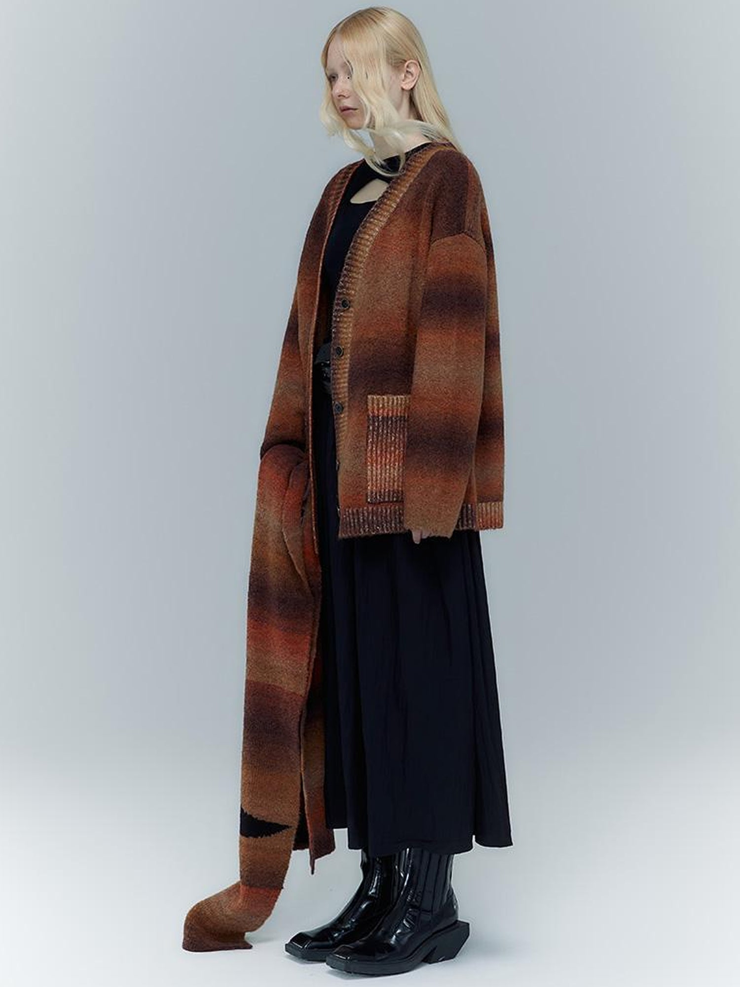 AnnoMundi Moon Phase Gradient Jacquard Scarf