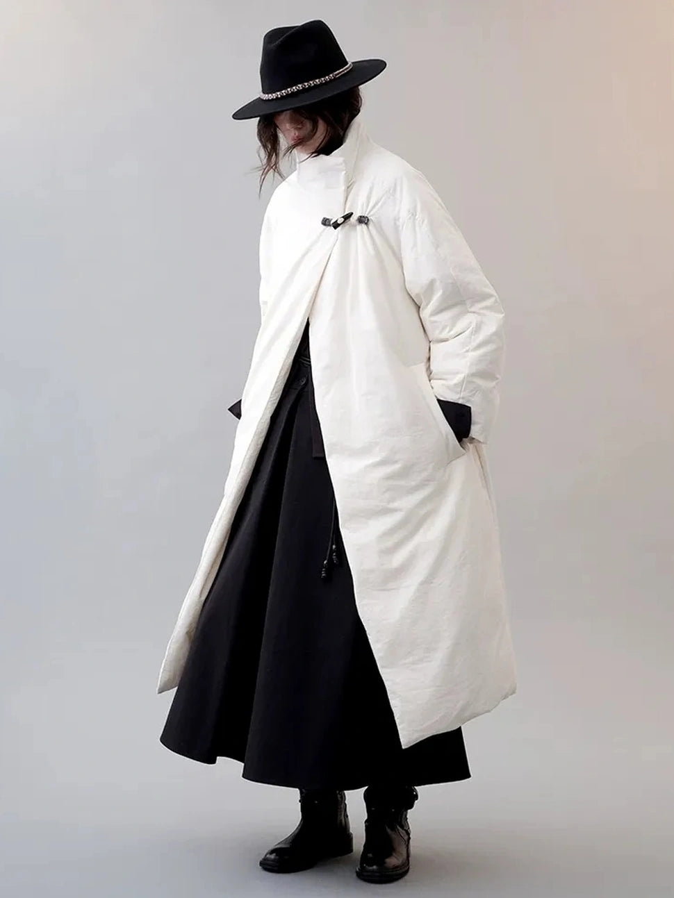 AnnoMundi Oversized Lapel Goose Down Coat Down Jacket