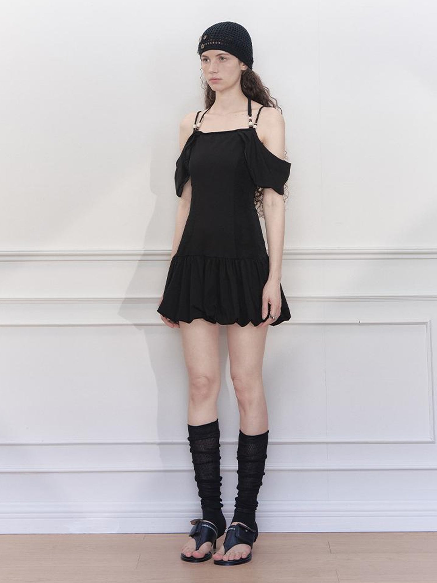 AnnoMundi Pearl Embellished Dream Knit Dress V-Neck T-Shirt Long-Sleeve