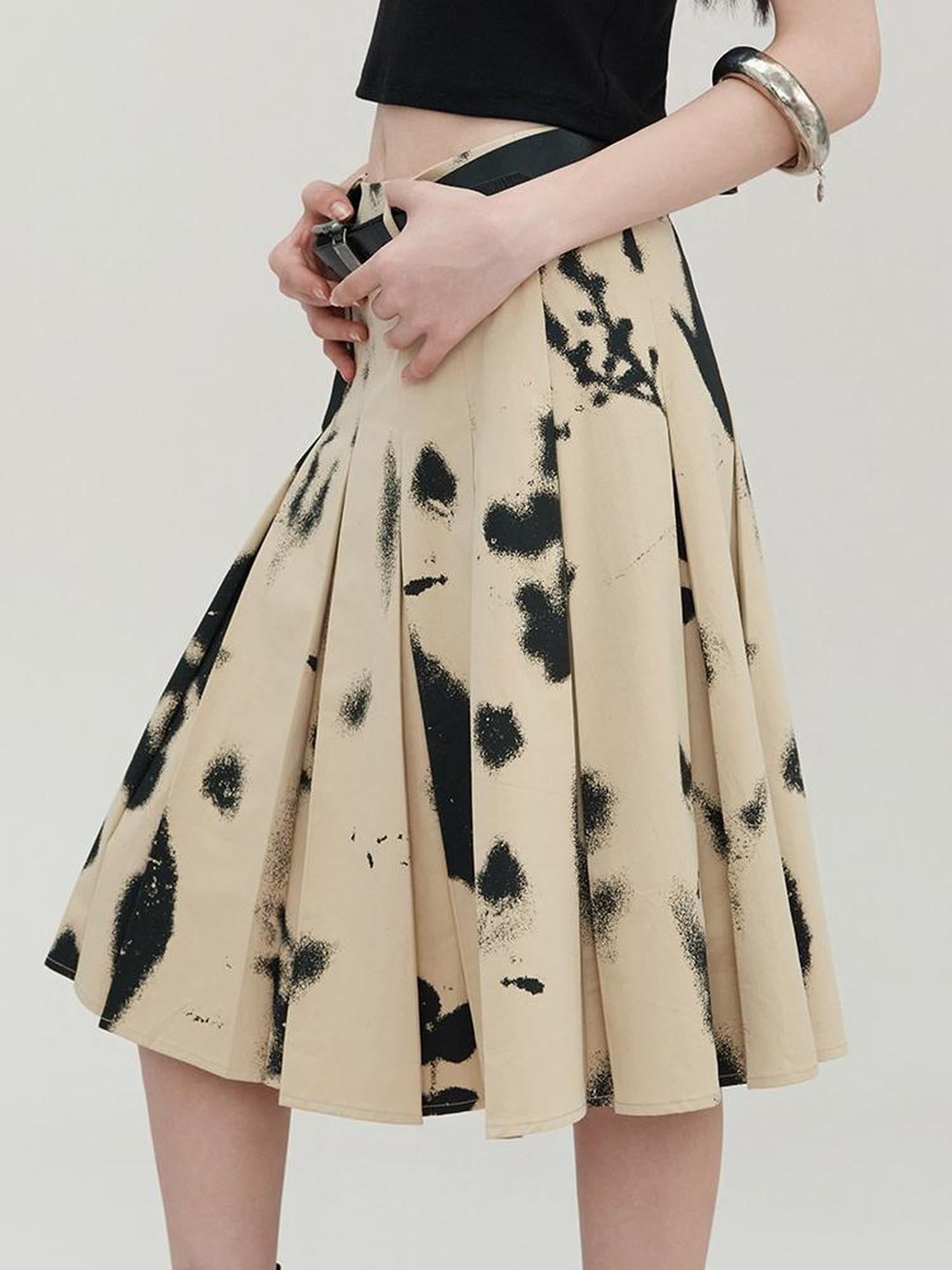 AnnoMundi Petrified Silhouette Pleated A Line Skirt