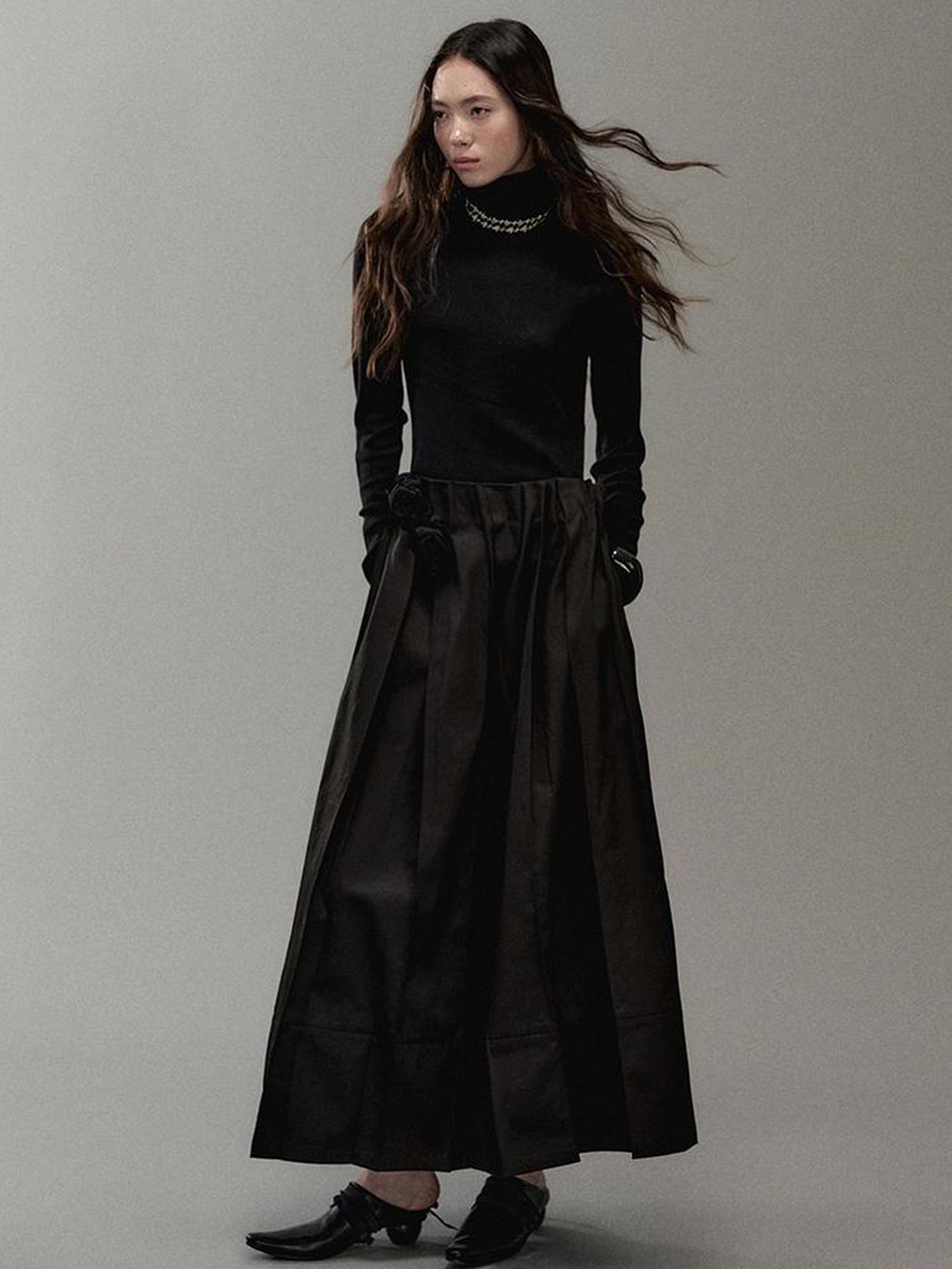 AnnoMundi Pleated Bloom Long Skirt With Elastic Waist