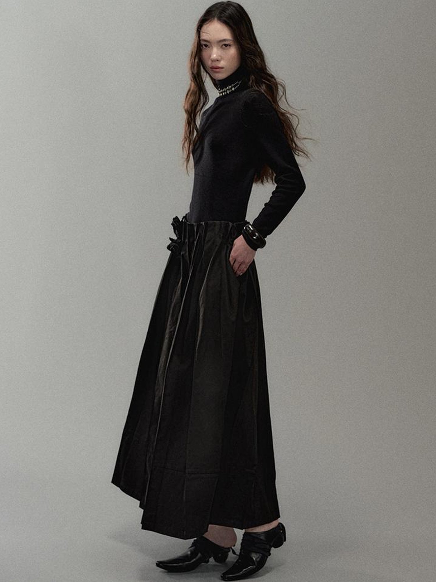 AnnoMundi Pleated Bloom Long Skirt With Elastic Waist