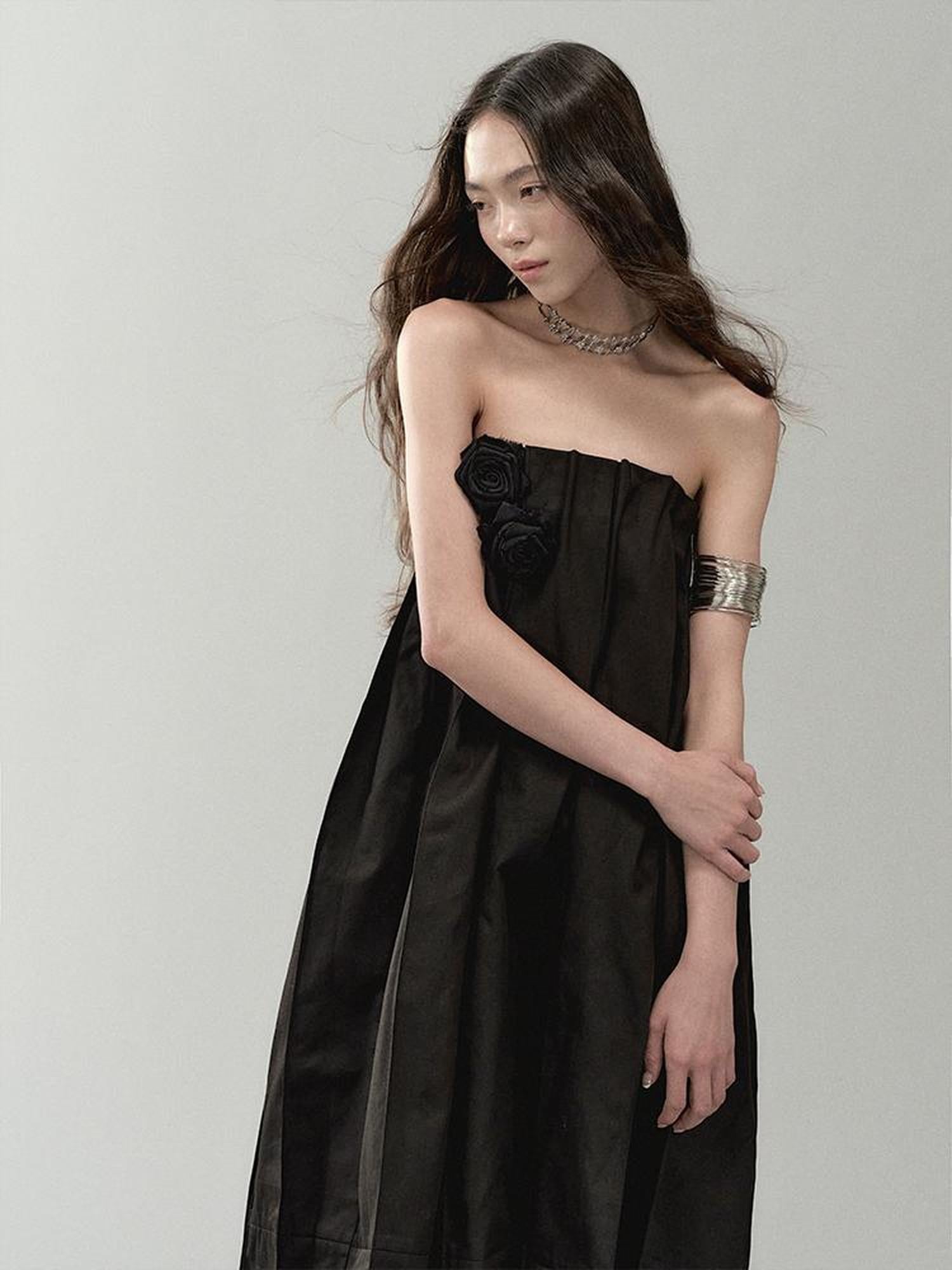 AnnoMundi Pleated Bloom Long Skirt With Elastic Waist