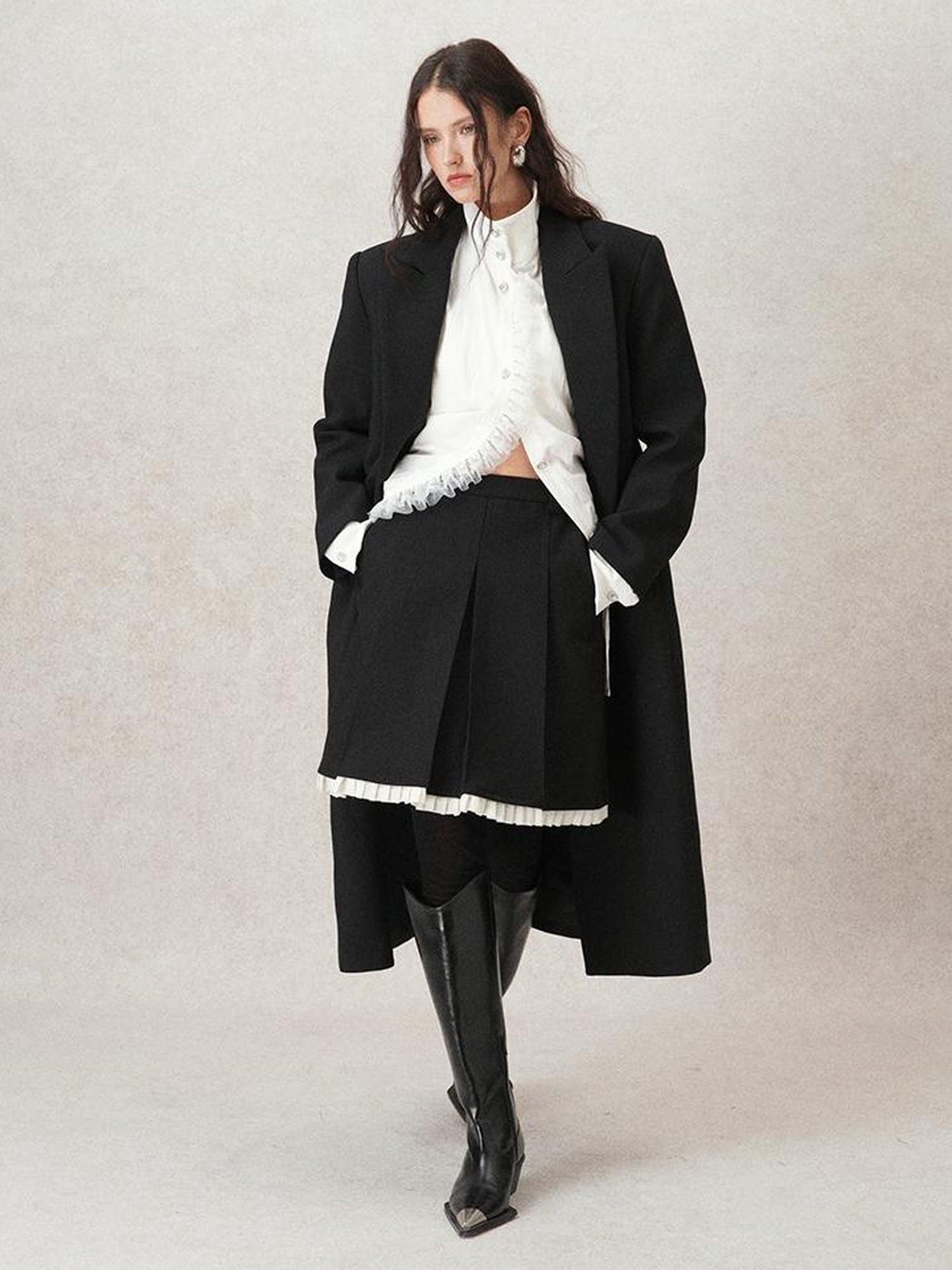 AnnoMundi Pleated Contrast Trim Blazer Skirt