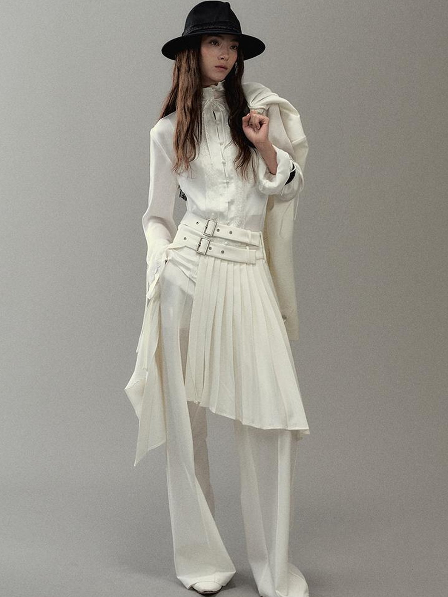 AnnoMundi Pleated Romper With Dual Waistbelt