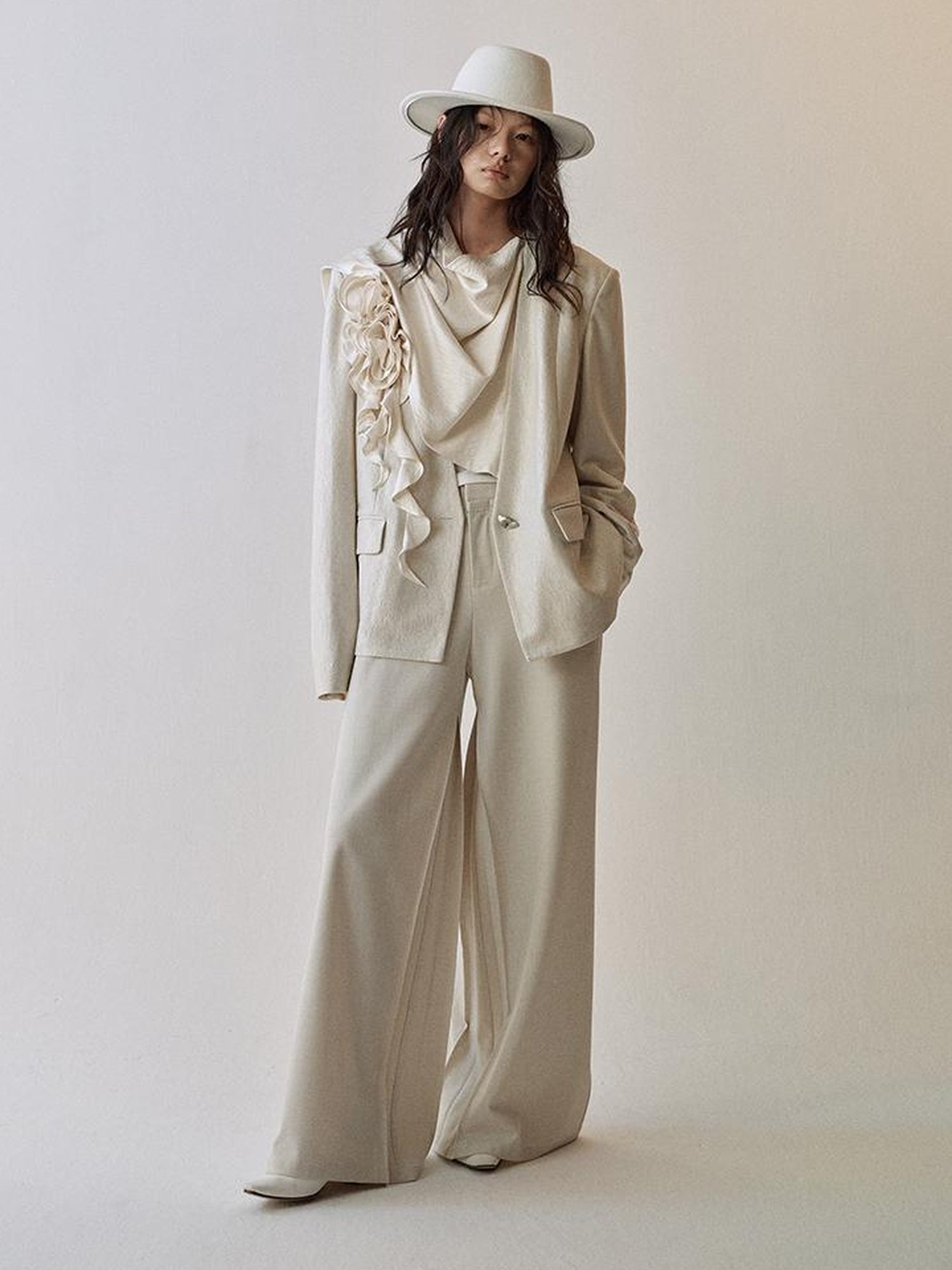 AnnoMundi Pleated Wide Leg Trousers With Dual Waist