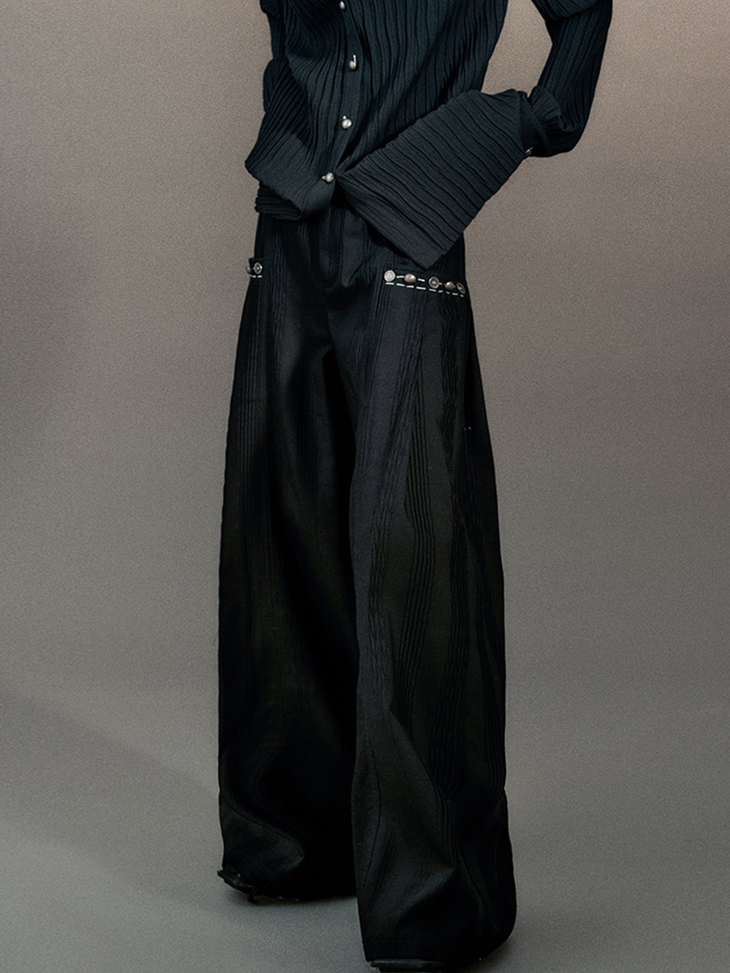 AnnoMundi Pleated Wide Leg Trousers With Willow Leaf Detail