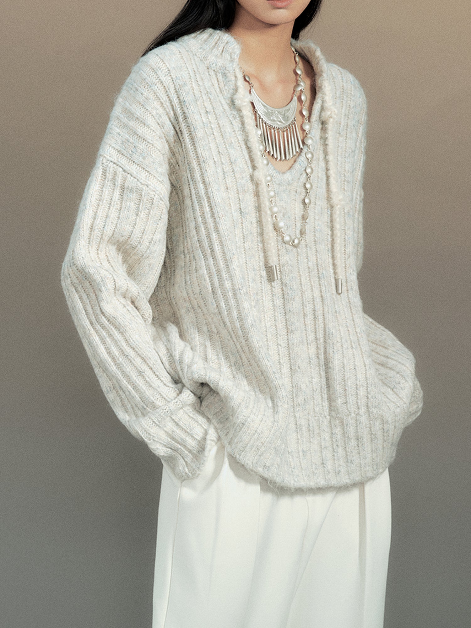AnnoMundi Retro Chinese Stripe Relaxed Fit V-Neck Sweater