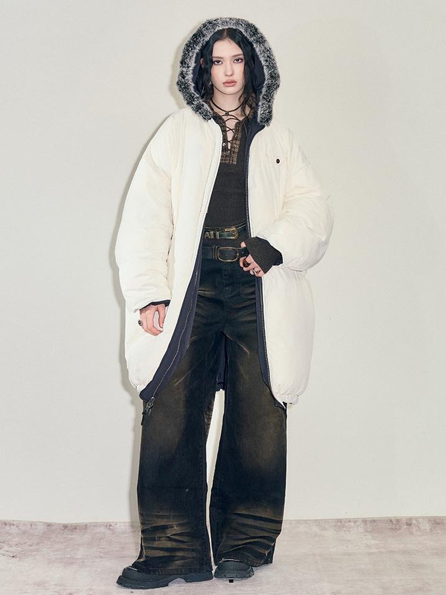 AnnoMundi Retro Heavy Wash Flare Velvet Denim Pants