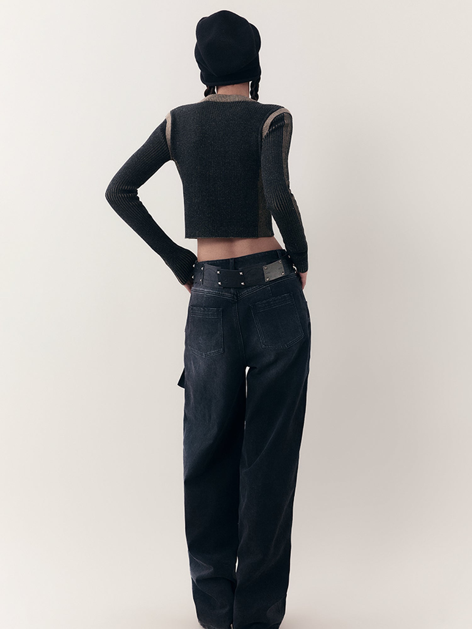 AnnoMundi Retro Slim Fit Short Knit Cardigan
