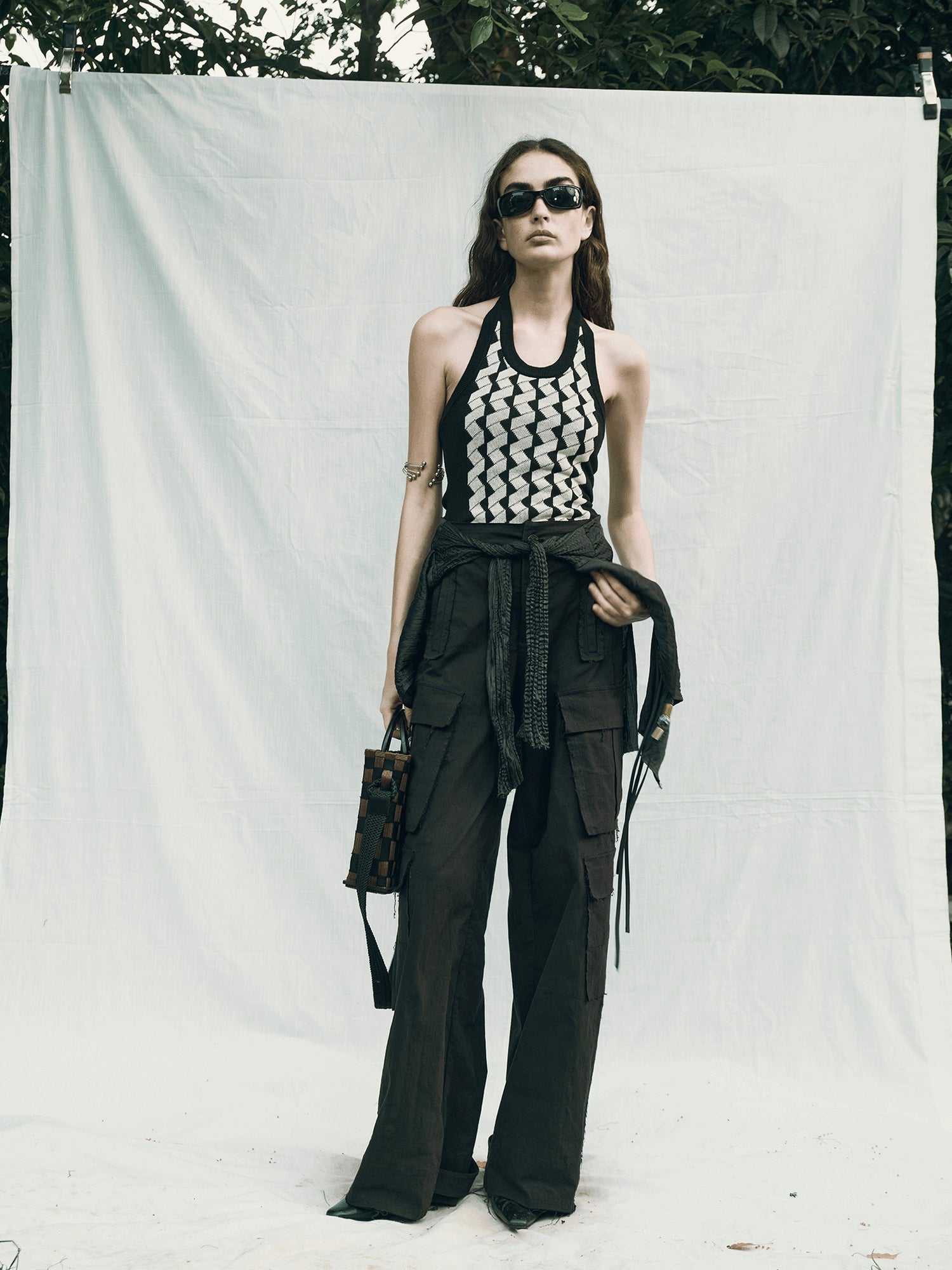 AnnoMundi Rippled Retro V-Neck Linen Blend Top