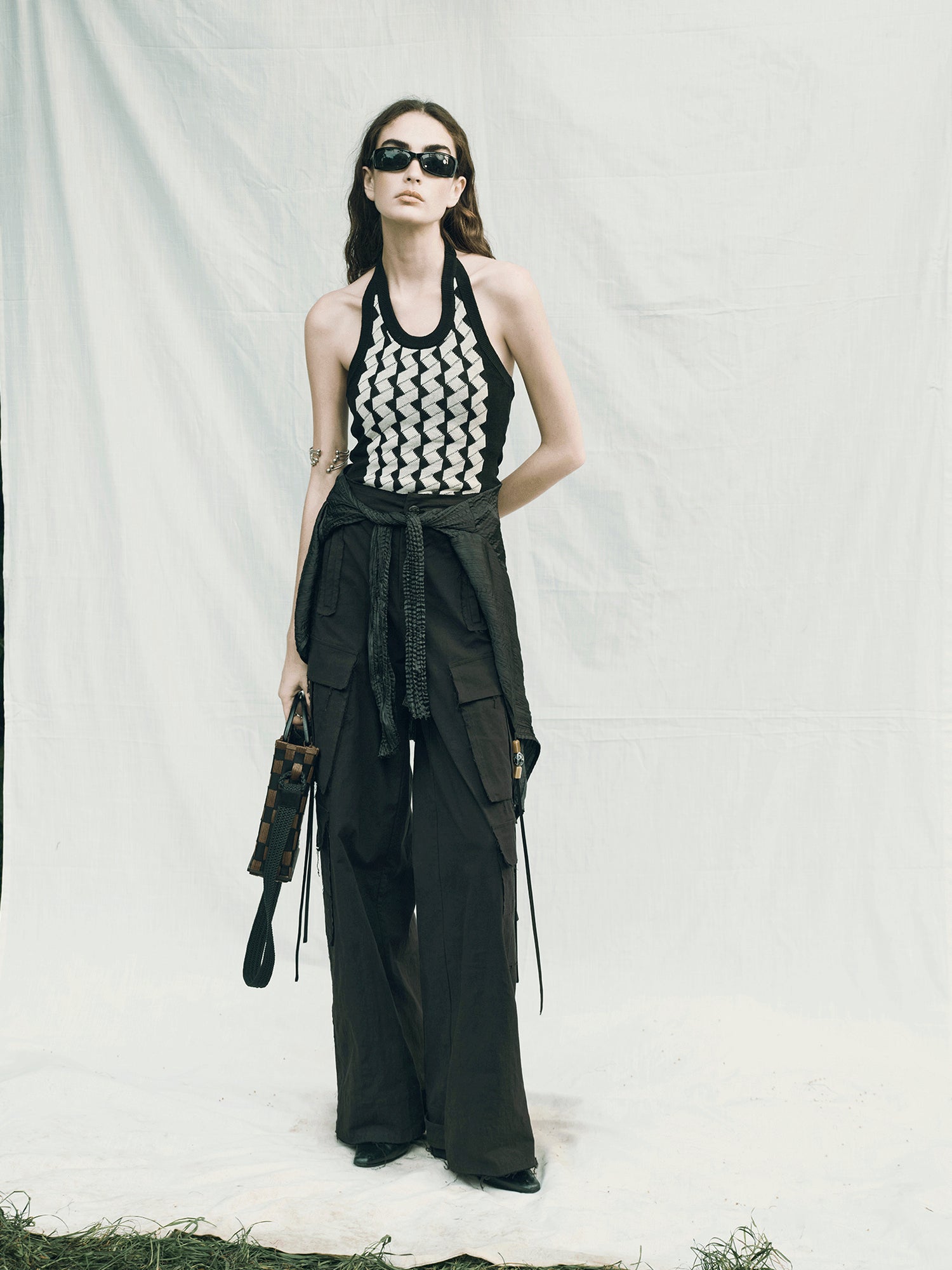 AnnoMundi Rippled Retro V-Neck Linen Blend Top